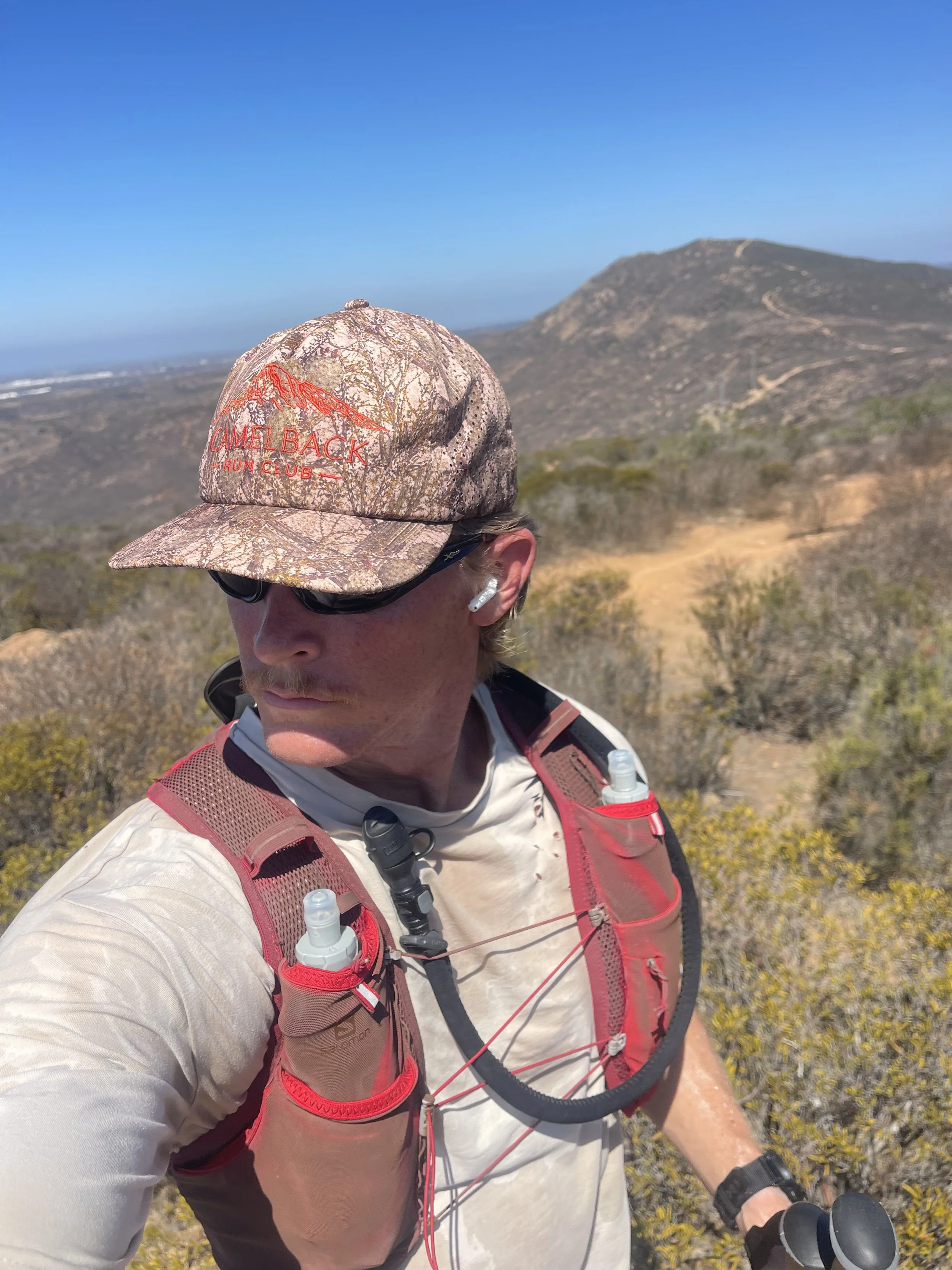 Hiking in Mission Hills - Desert Camo Run Hat