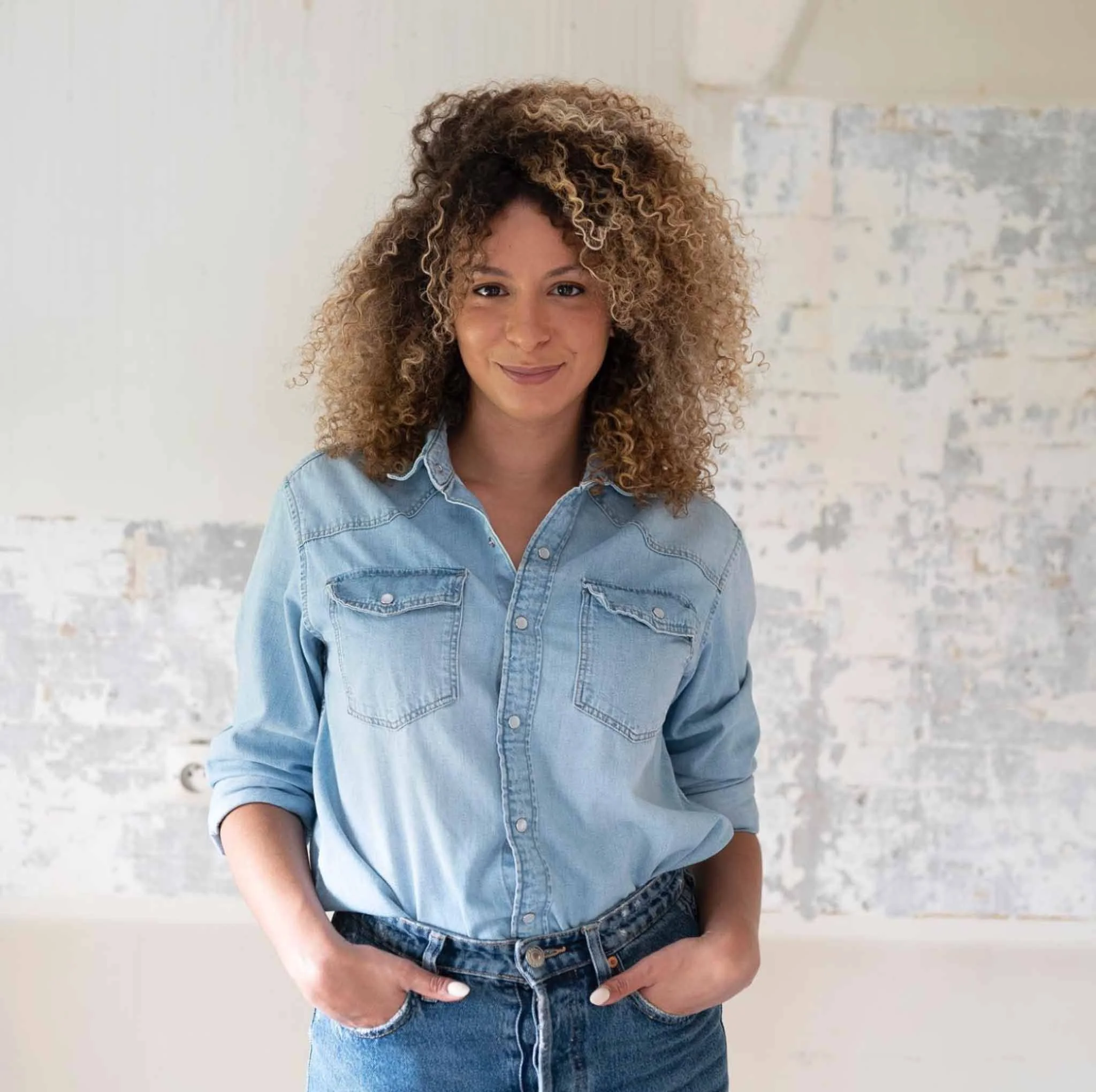 Portrait of Kenza, one of our co-founder — Lanka Surf House