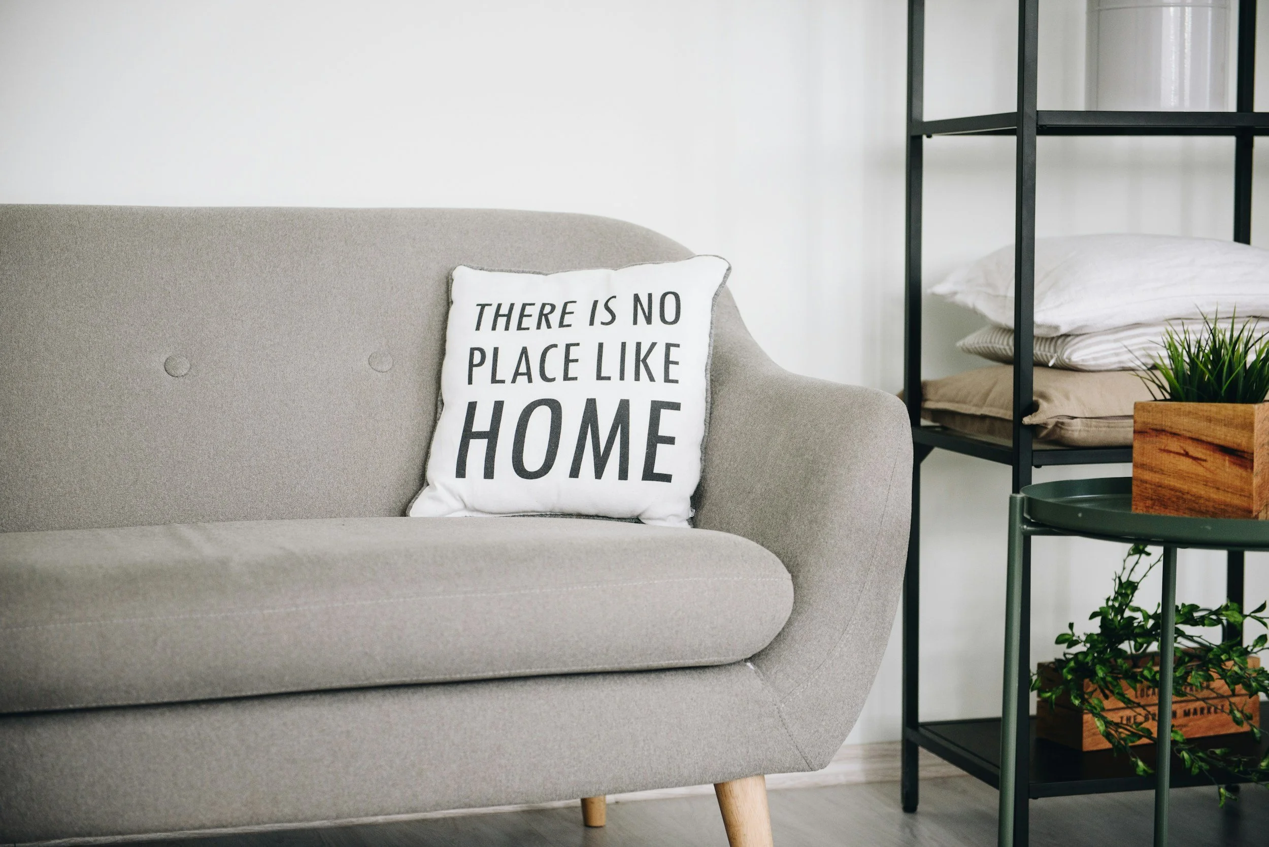 Why you need to declutter before selling 