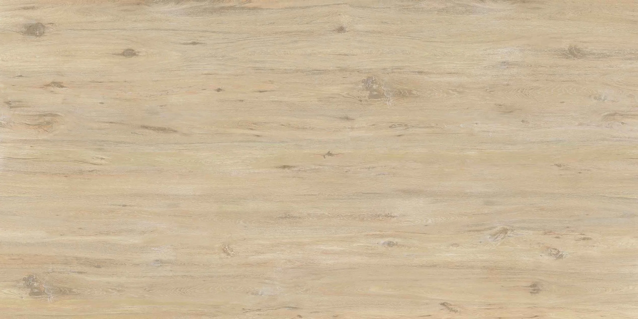 Hintergrund ist eine helle Holzplatte mit sichtbaren Maserungen und Knoten.