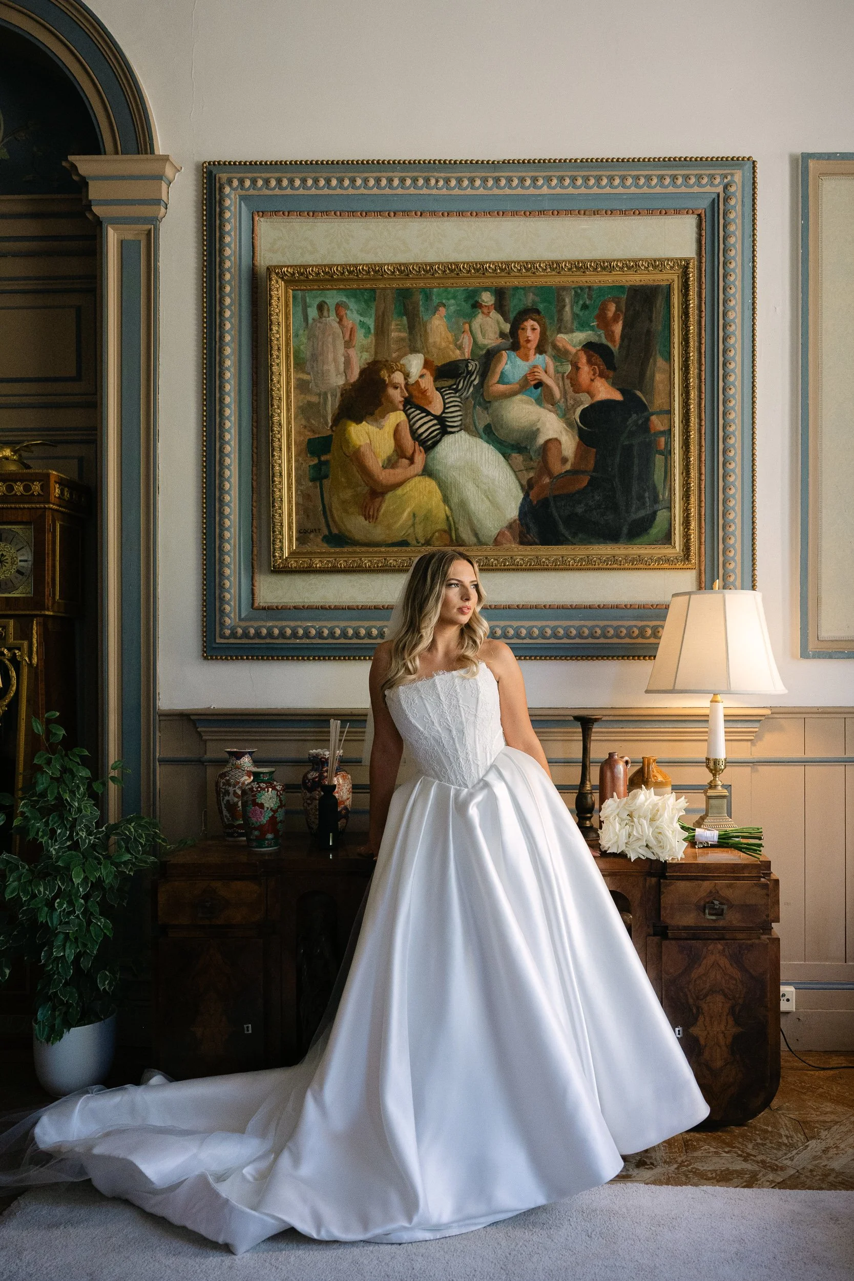 19-chateau-de-la-valouze-wedding-france-bride-portrait-drawing-room-studio-faria.jpg
