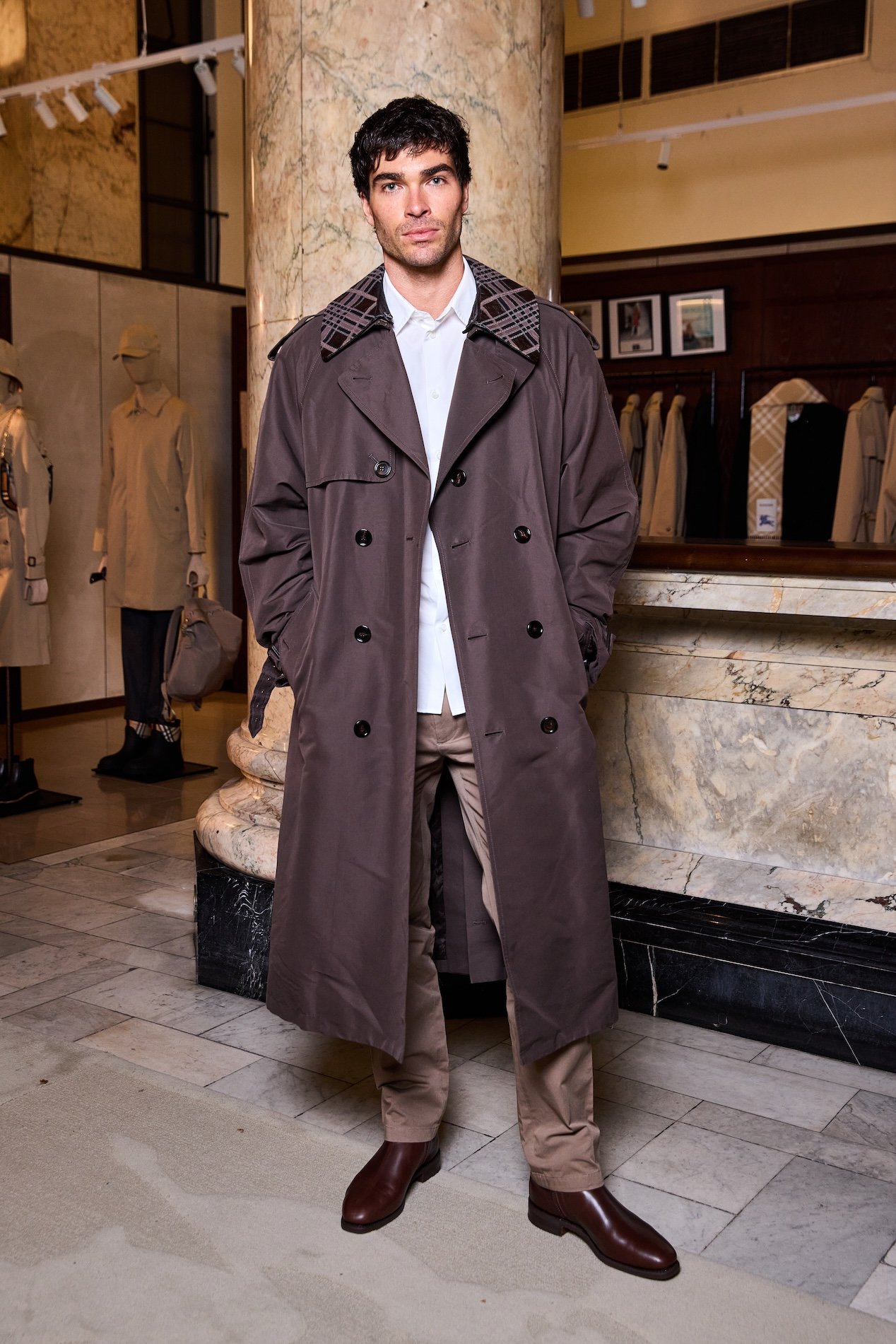 BURBERRY_2026_SS26_BurberryTrench_0812.jpg