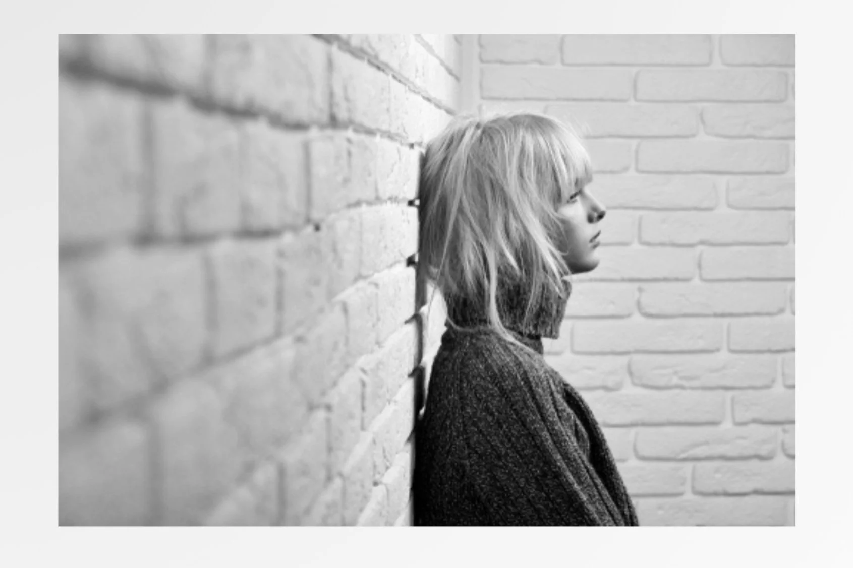“Am I in an Emotionally Abusive Relationship? Signs You Shouldn’t Ignore”