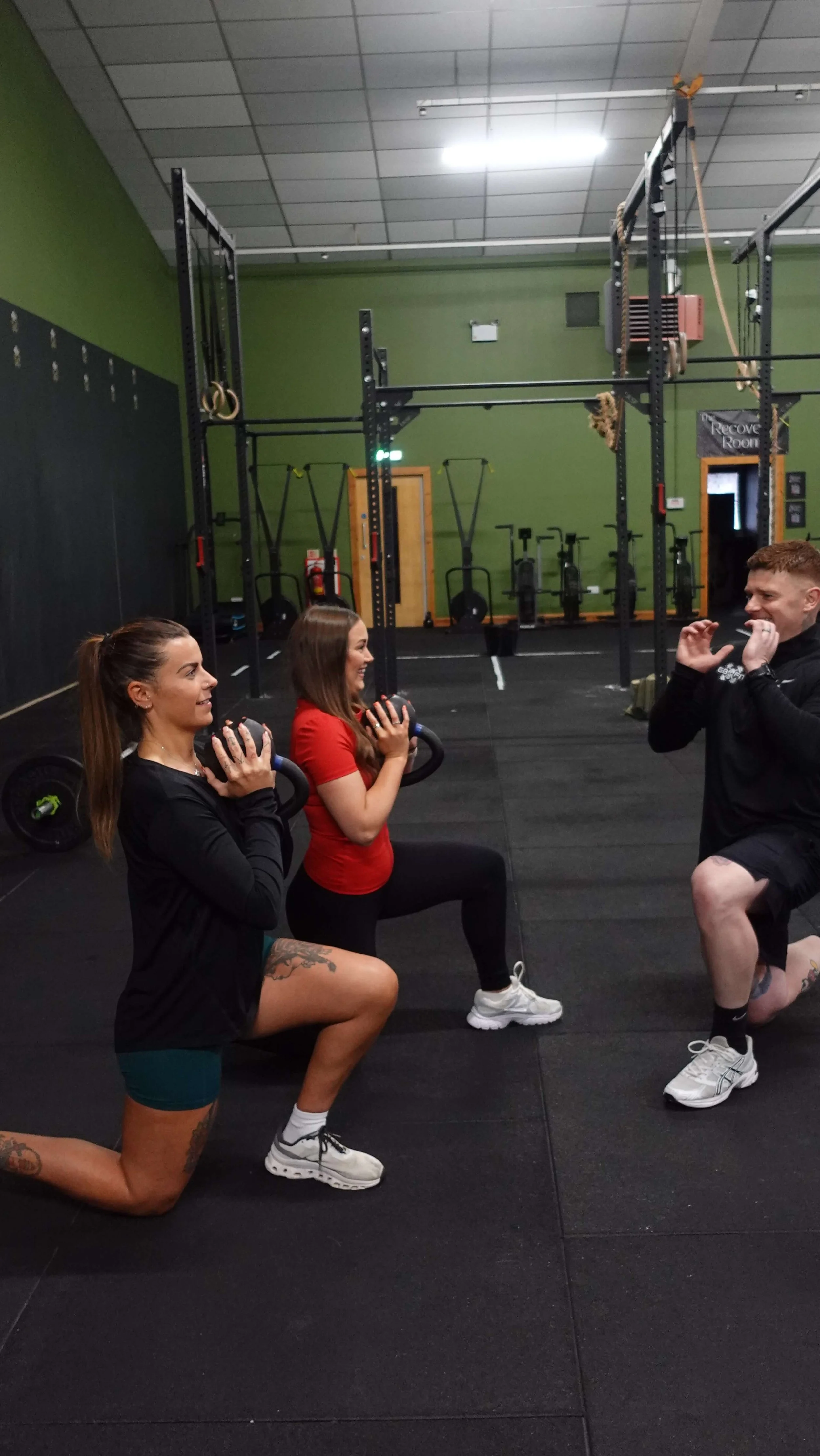 Greg from Greg Birmy Fit coaching clients during a personal training session in Dundee, supporting strength, confidence and fitness progress.