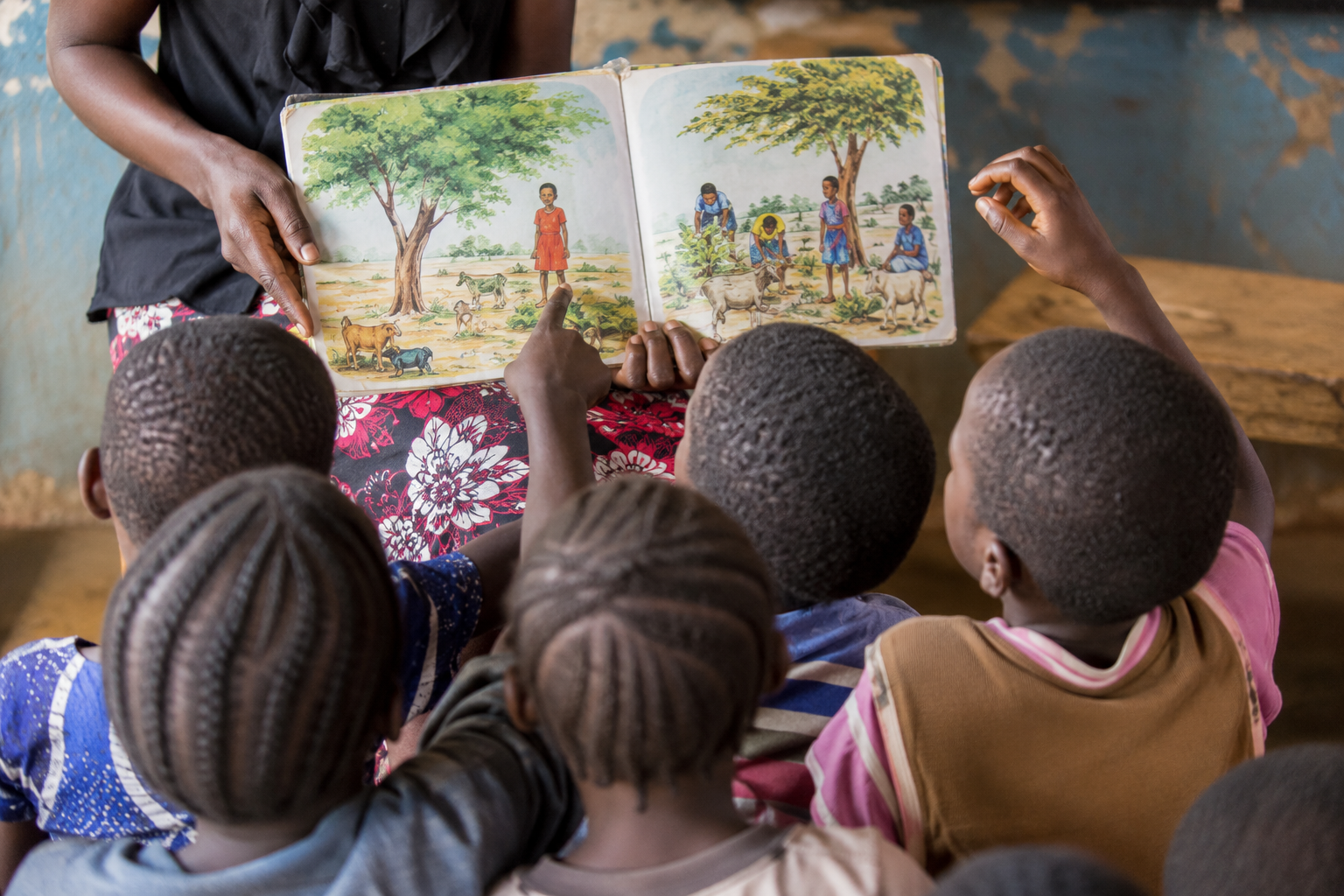 Designing Read-Aloud Training for Community Volunteers