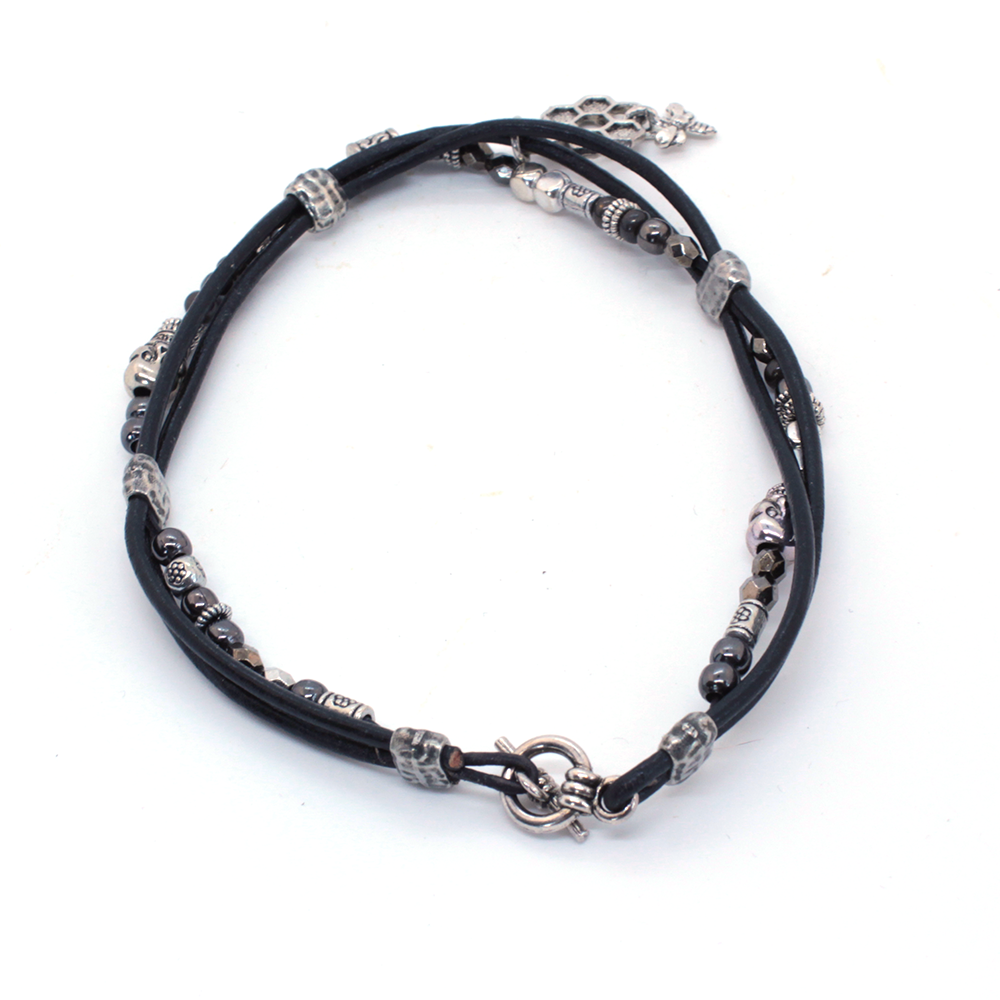 Tap Dance—Black and Silver Anklet2.png