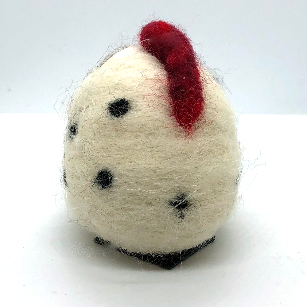 Leslie the Chicken-03.png