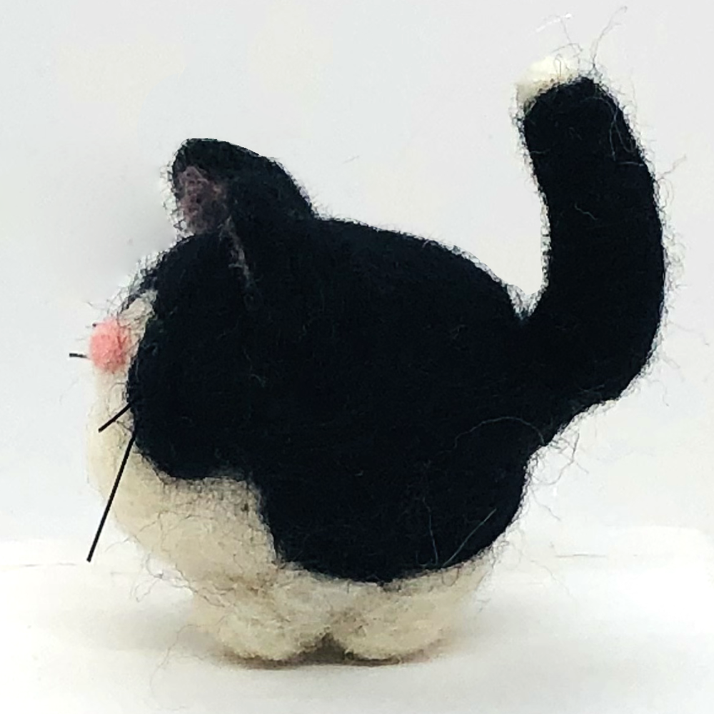 Sputnik the Tuxedo Cat-02.png