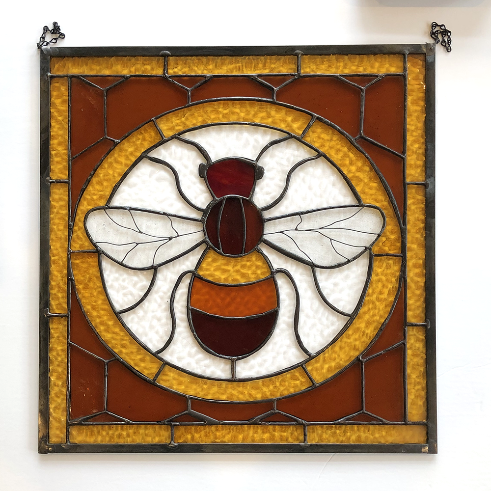 Golden Bee3.png