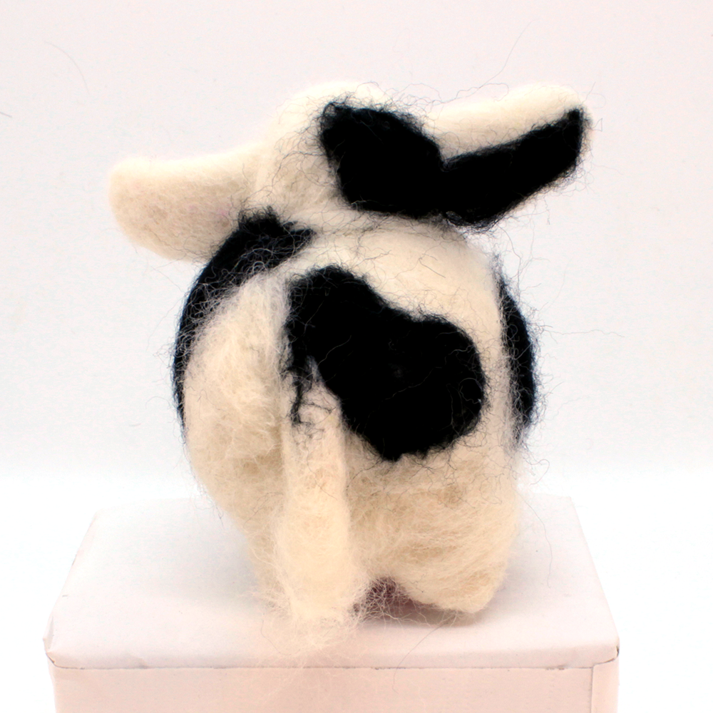 Carlota The Holstein Cow-05.png