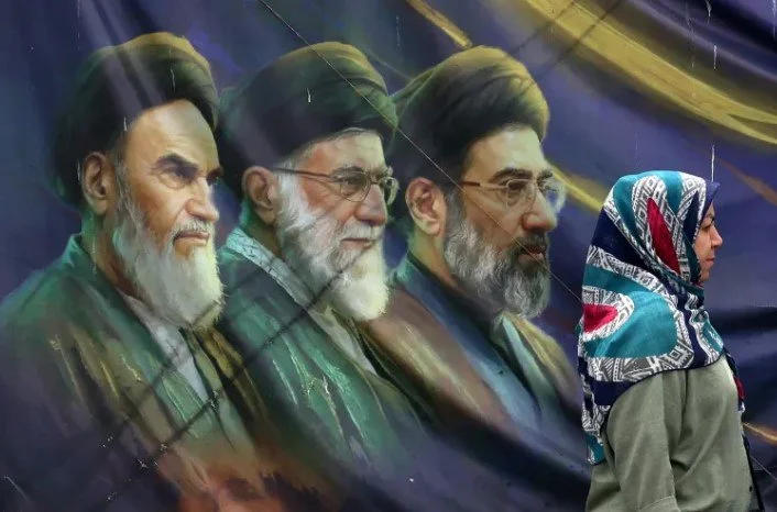 Fight ‘to the death’ on Ayatollah Khomeini death anniversary