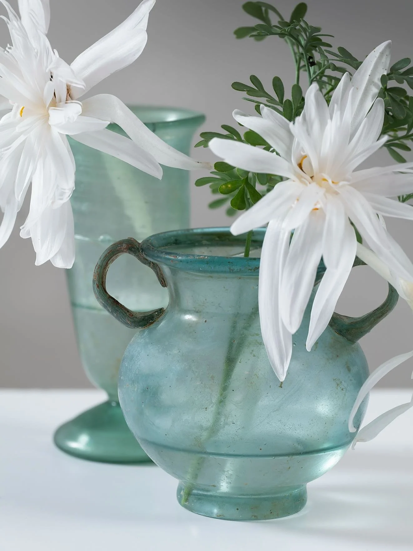R O M A N  G L A S S 

Excited to share this photography.

I&rsquo;d been looking forward to photographing this for well over a year: a curated collection of really, really beautiful ancient Roman Glass. 

This is a small selection of around 100 piec