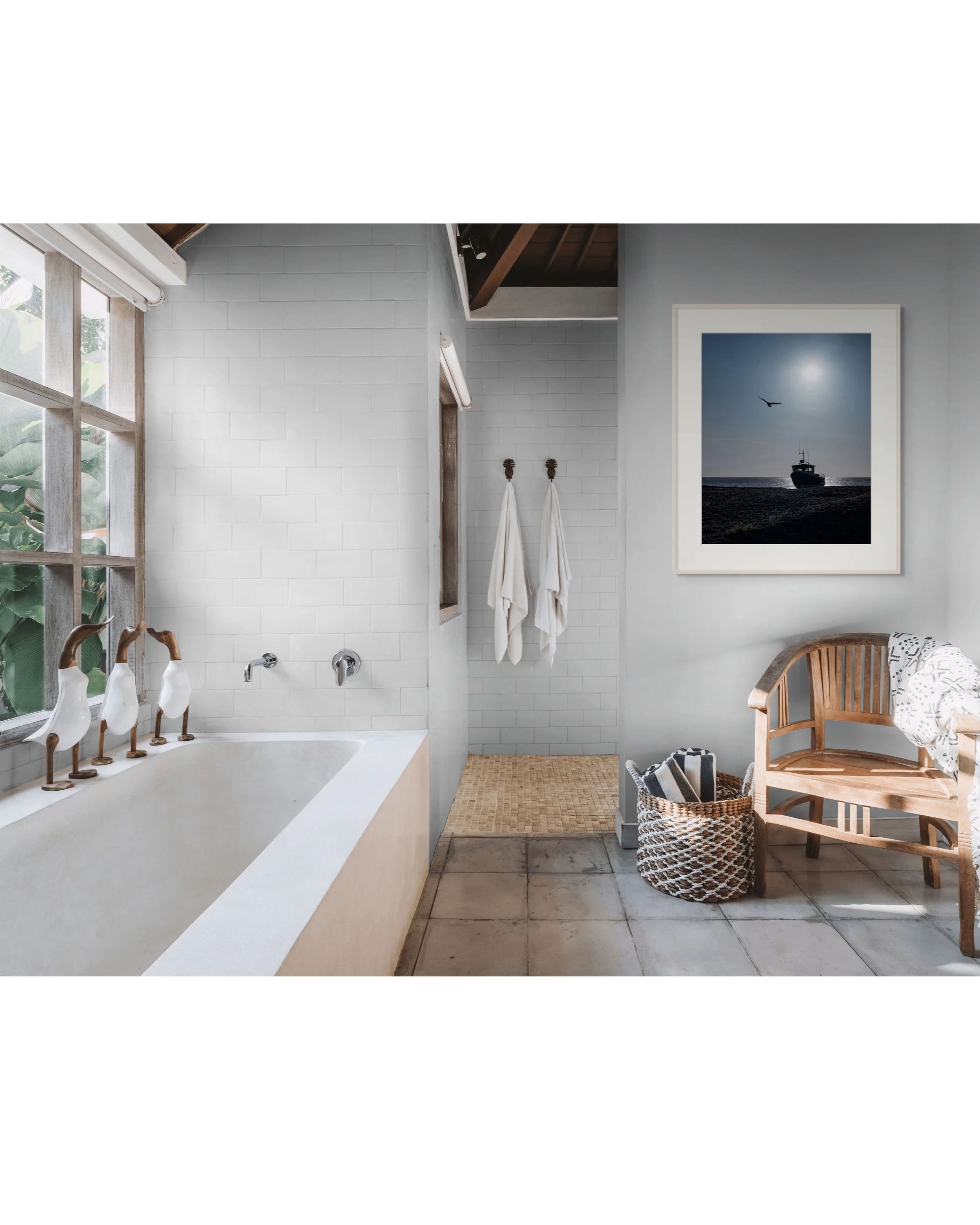 boat in bathroom-full.jpg