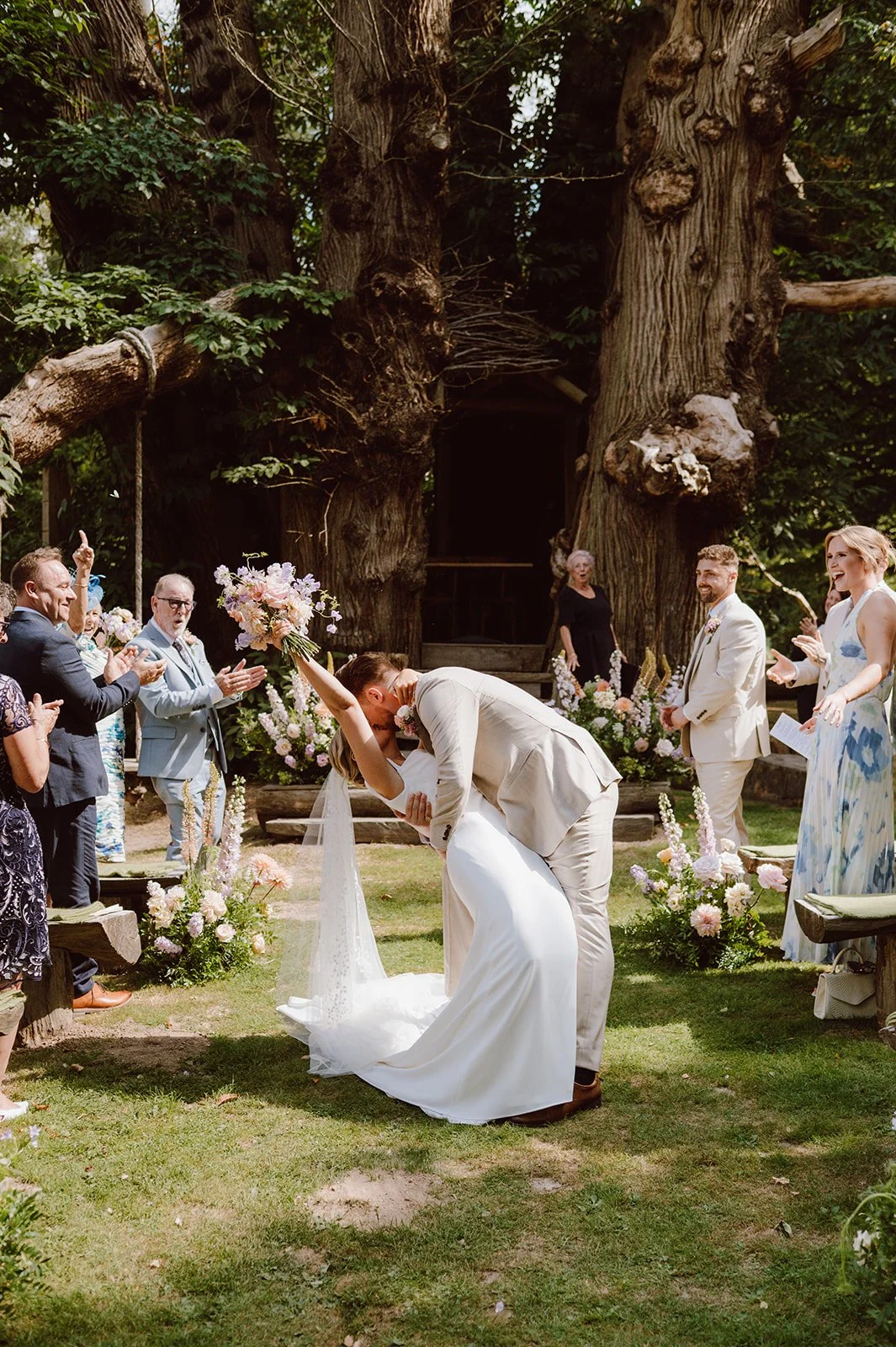 JBPhotography-Claire&Karl-Previews-35.jpg