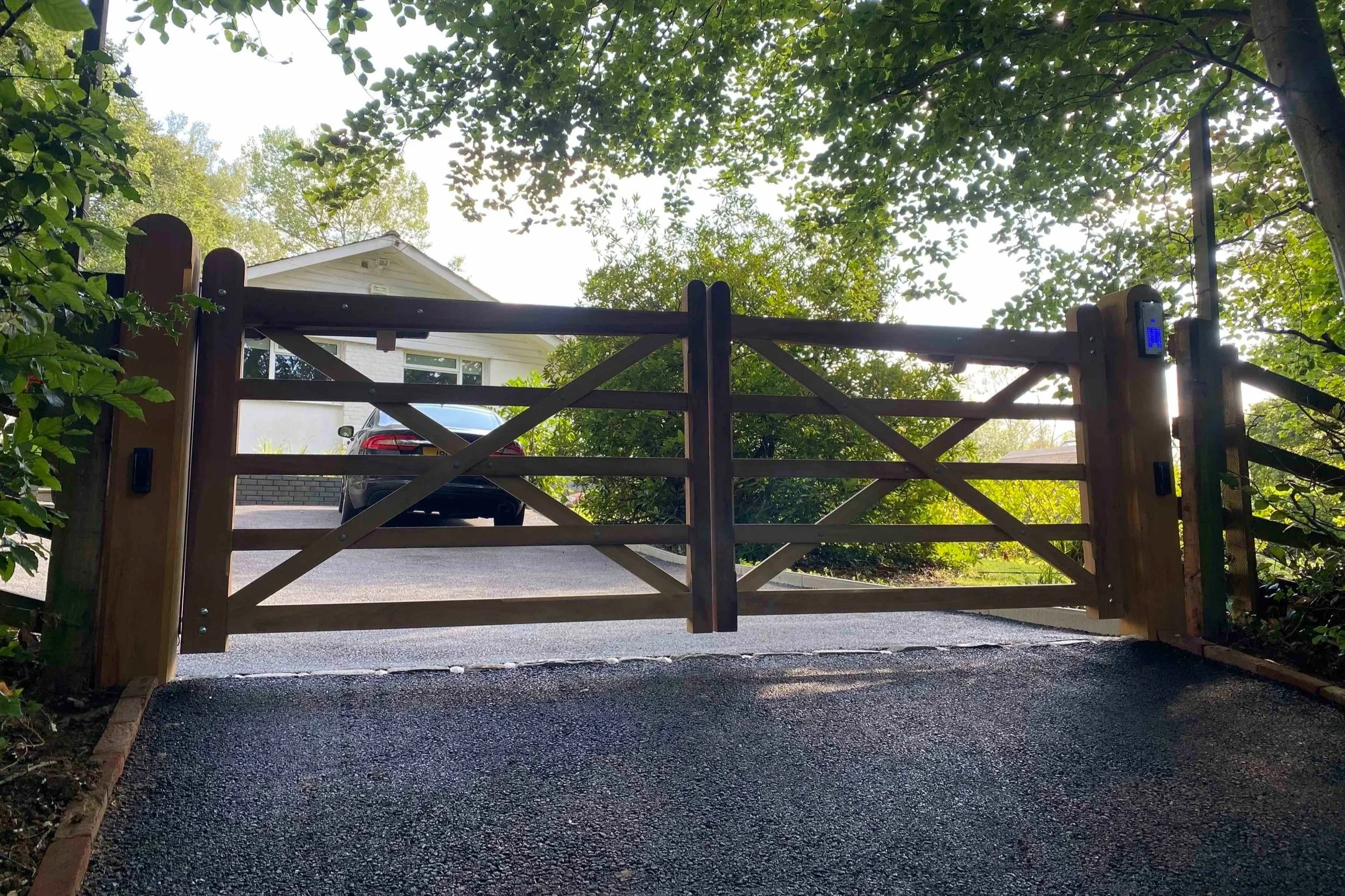 granite-gates-sussex-1.jpg