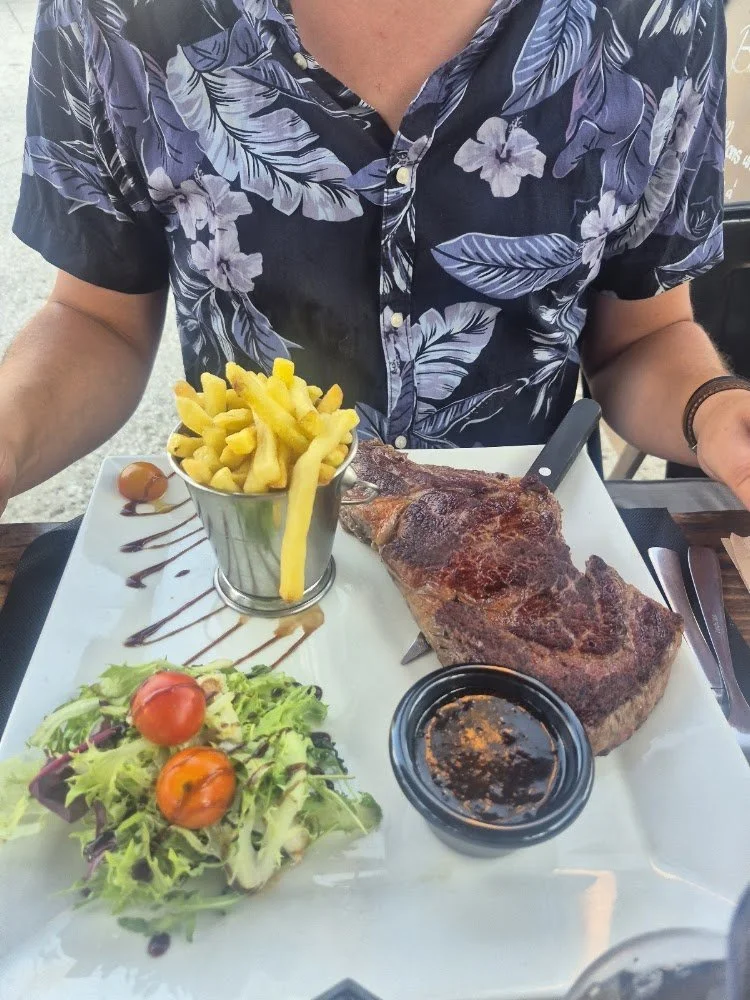 entrecote-frites-salade.jpeg