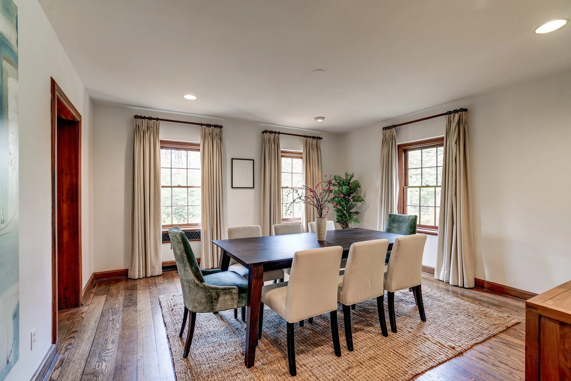 2919 43rd St NW-21.jpg