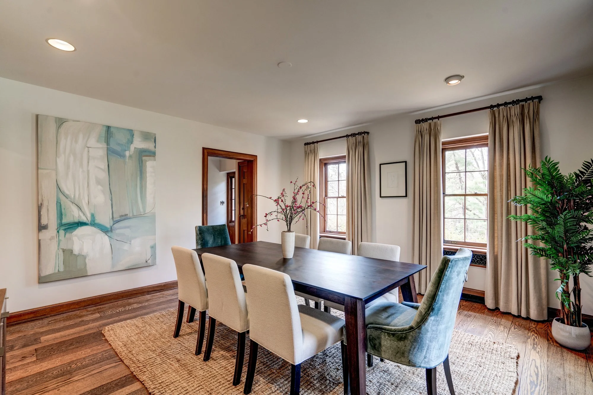 2919 43rd St NW-20.jpg