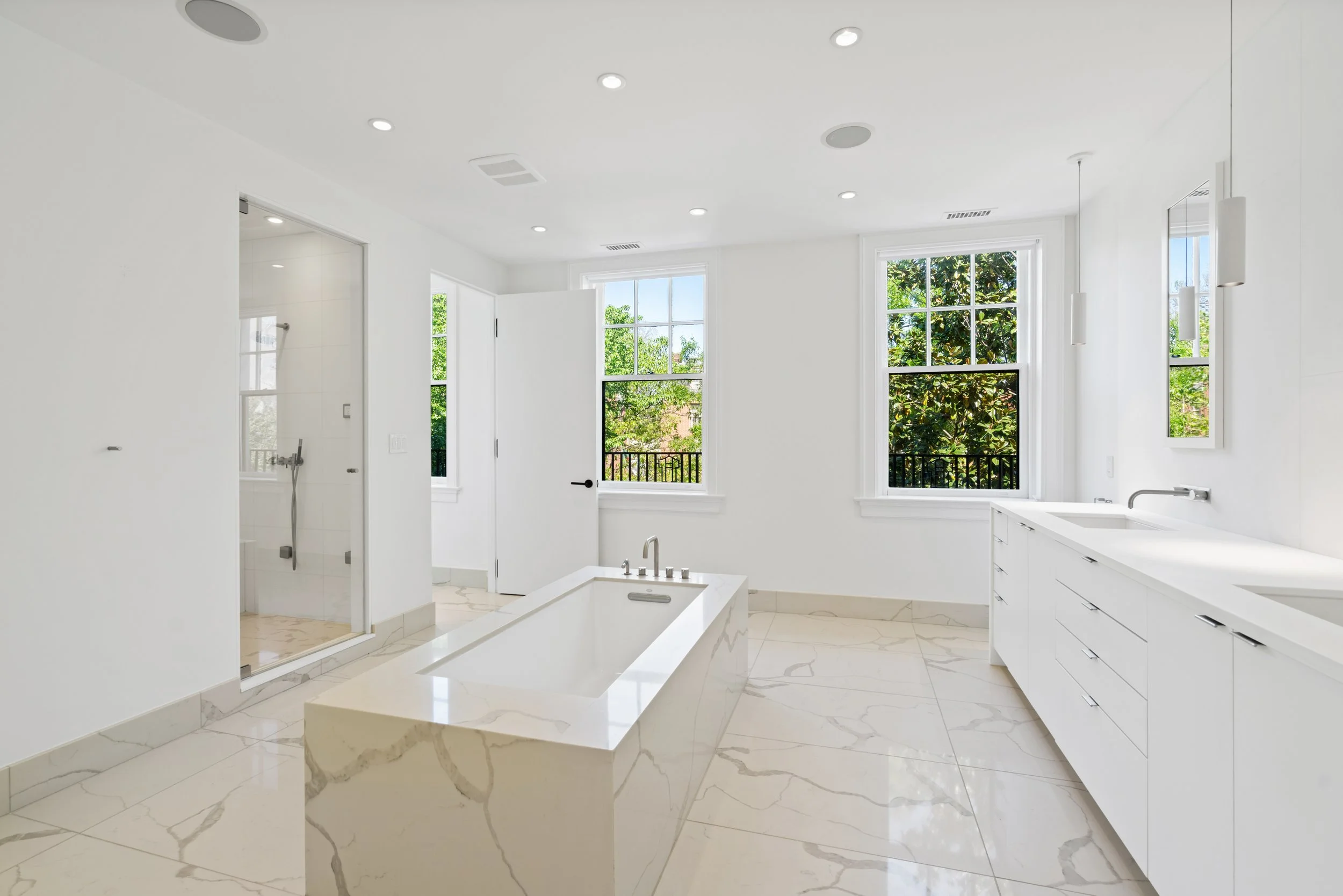 21 - Primary Bathroom.jpg