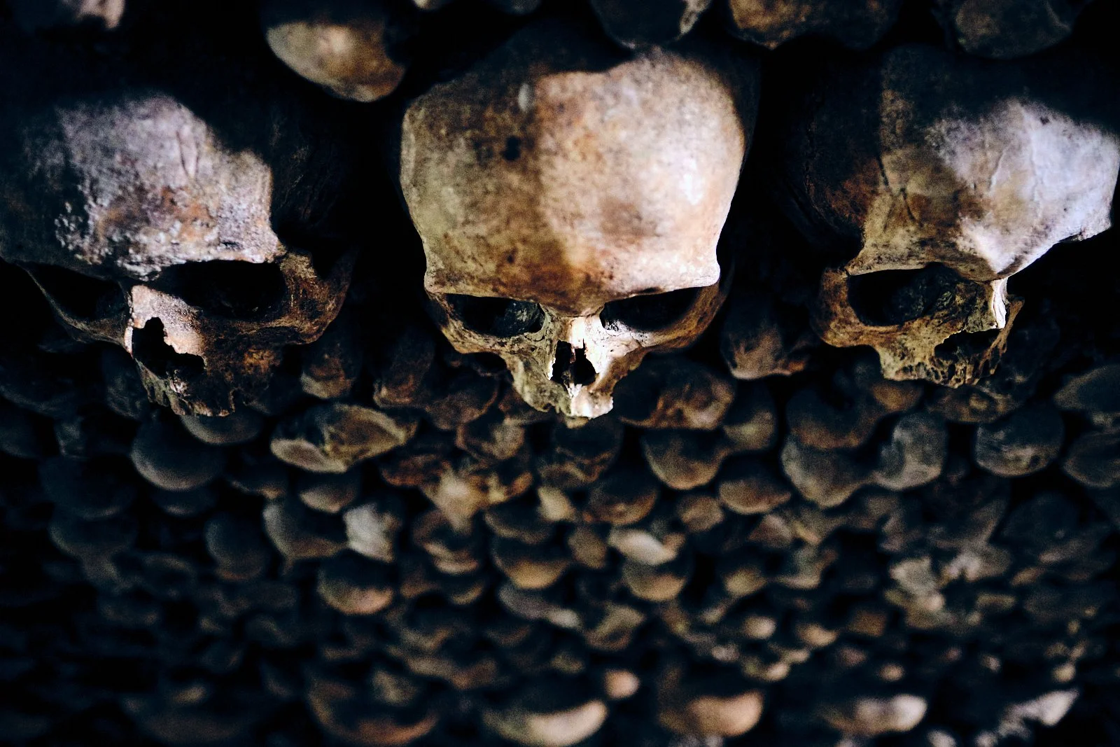 19_10_PARIS CATACOMBES 57 49.jpg