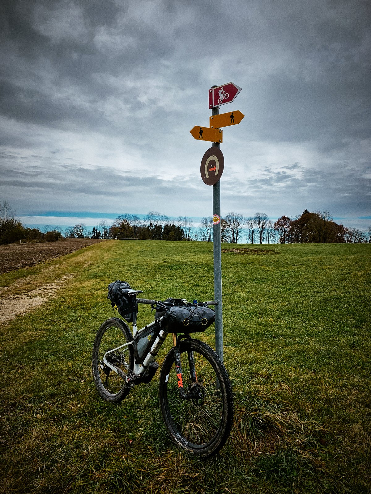 P_jura__b0169__2021_-RIDE ACROSS JURA.032.jpg