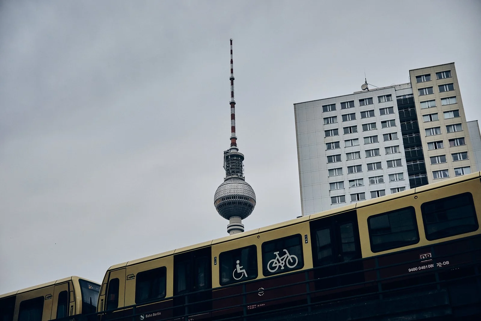 2025_BERLIN_DAY 01.026.jpg