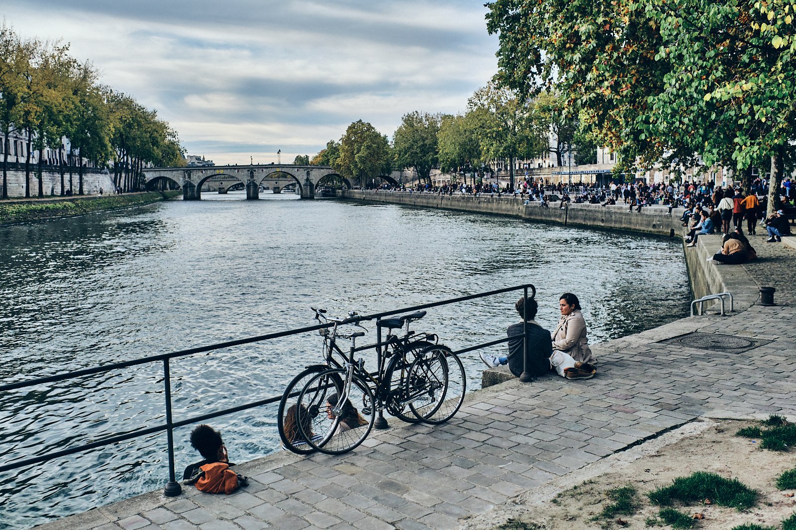 V_paris__b0749__19_10_PARIS STREET PHOTOGRAPHY 98 74.jpg