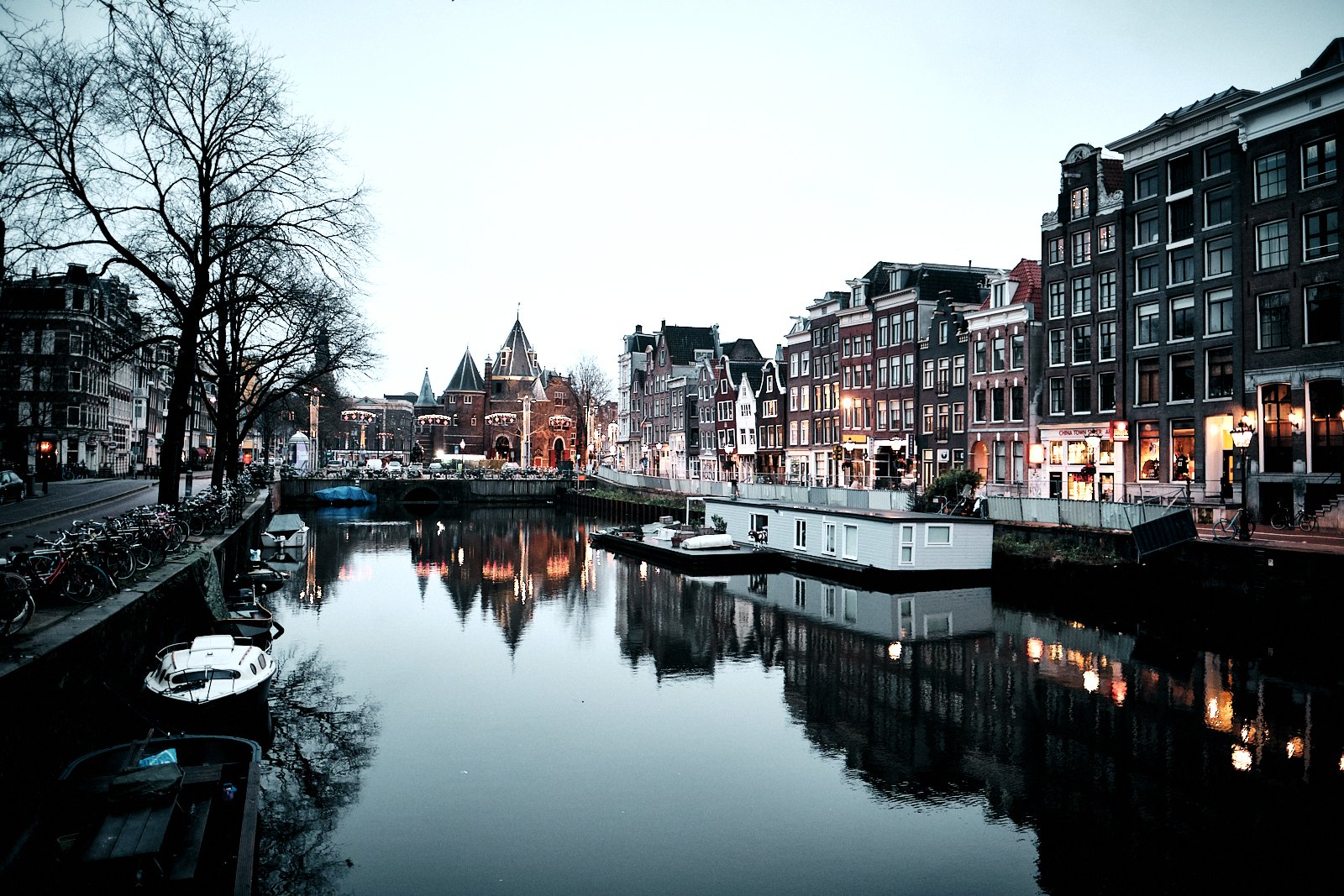AMSTERDAM STREETPHOTOGRAPHY 101 147.jpg