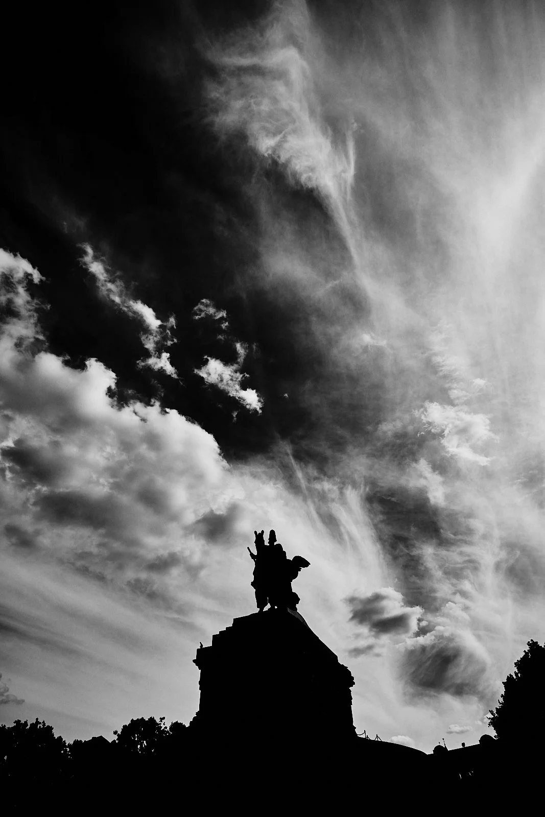 P_open__b0249__2022 ACROSS EUROPE 34.jpg