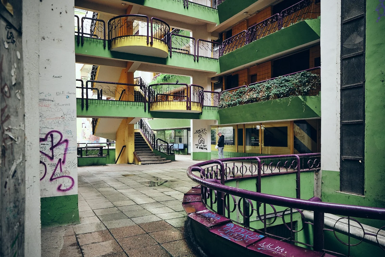 _XH28447.jpg