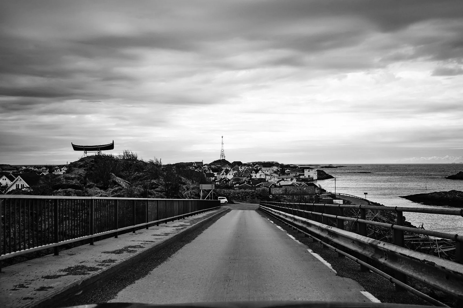 2026.04.09_HENNINGSVAER-DAY 009 X100VI.019.3W.45.jpg