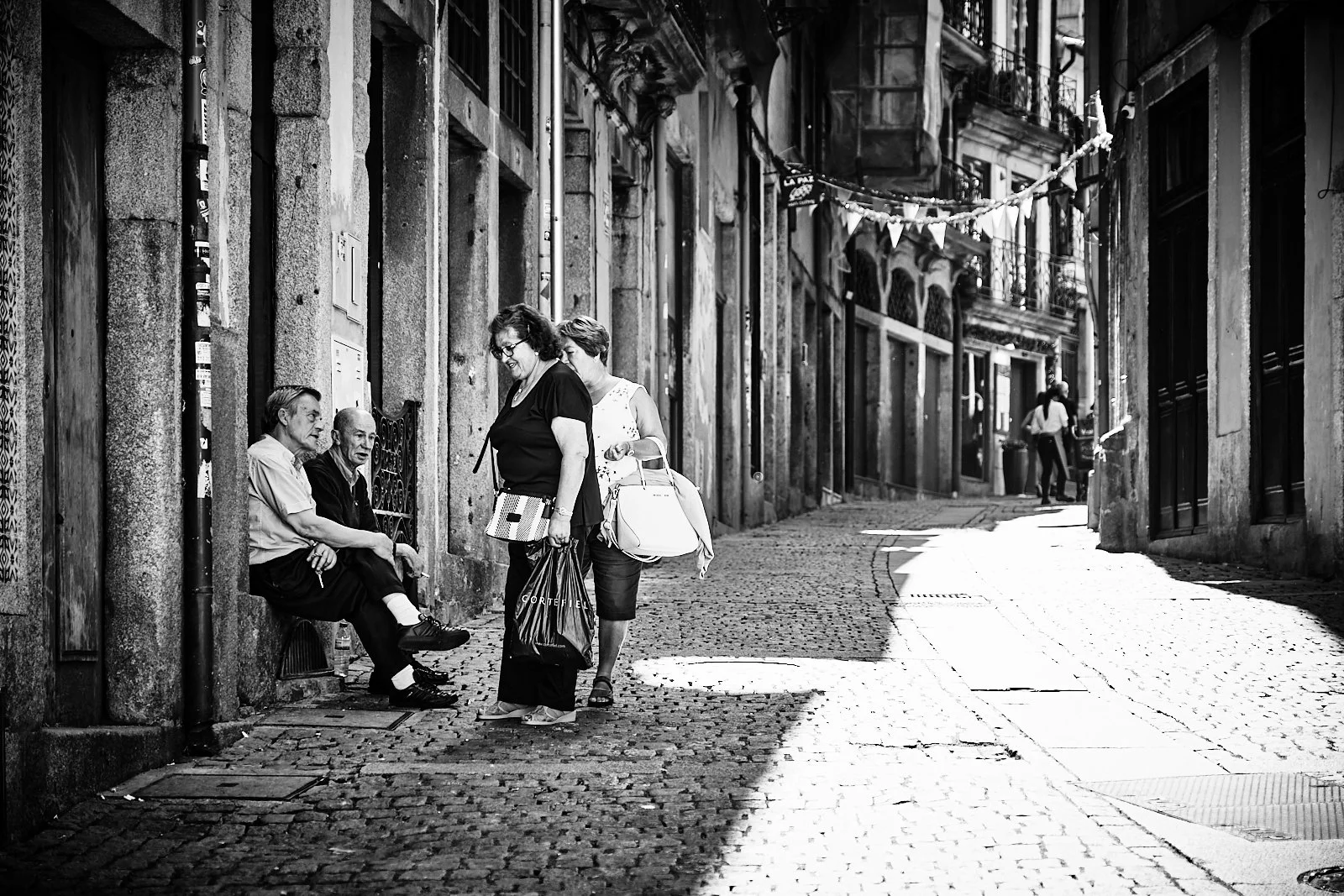 19__PORTO_STREETPHOTOGRAPHY 65.jpg