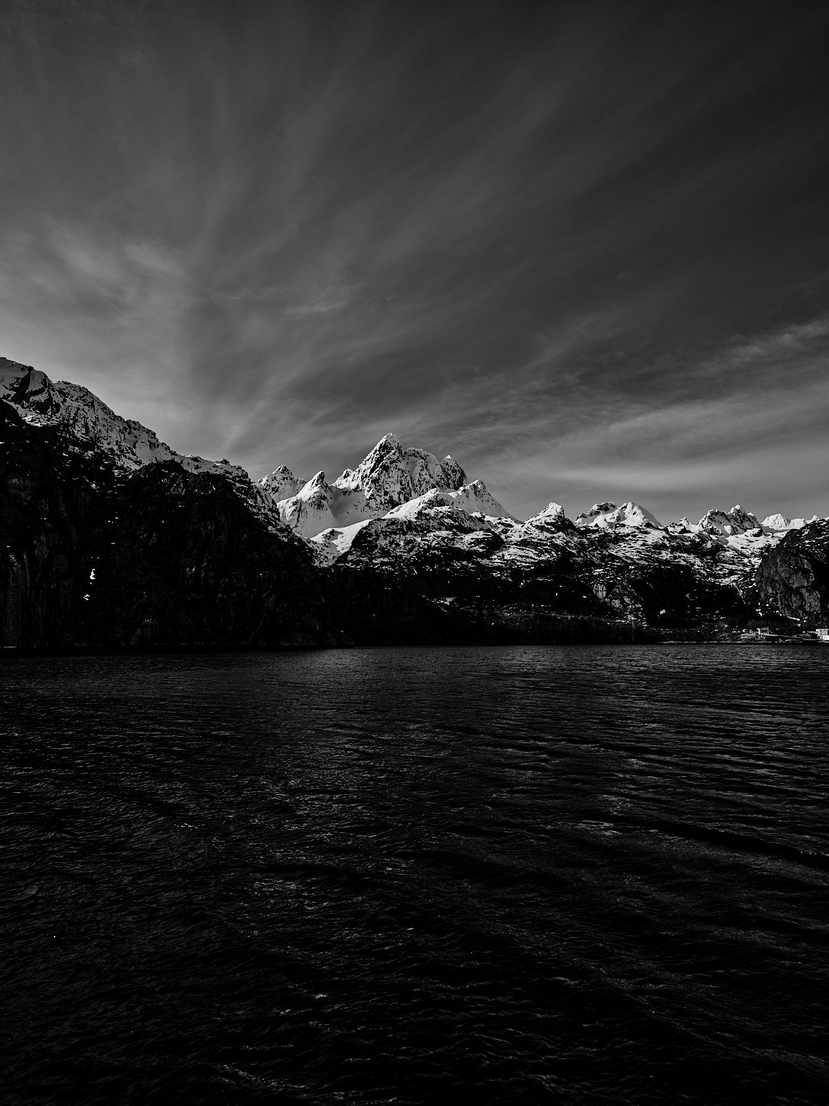 2026.04.08_SVOLVAER-TROLLFJORD-DAY 008 GFX.024.3W.21.jpg