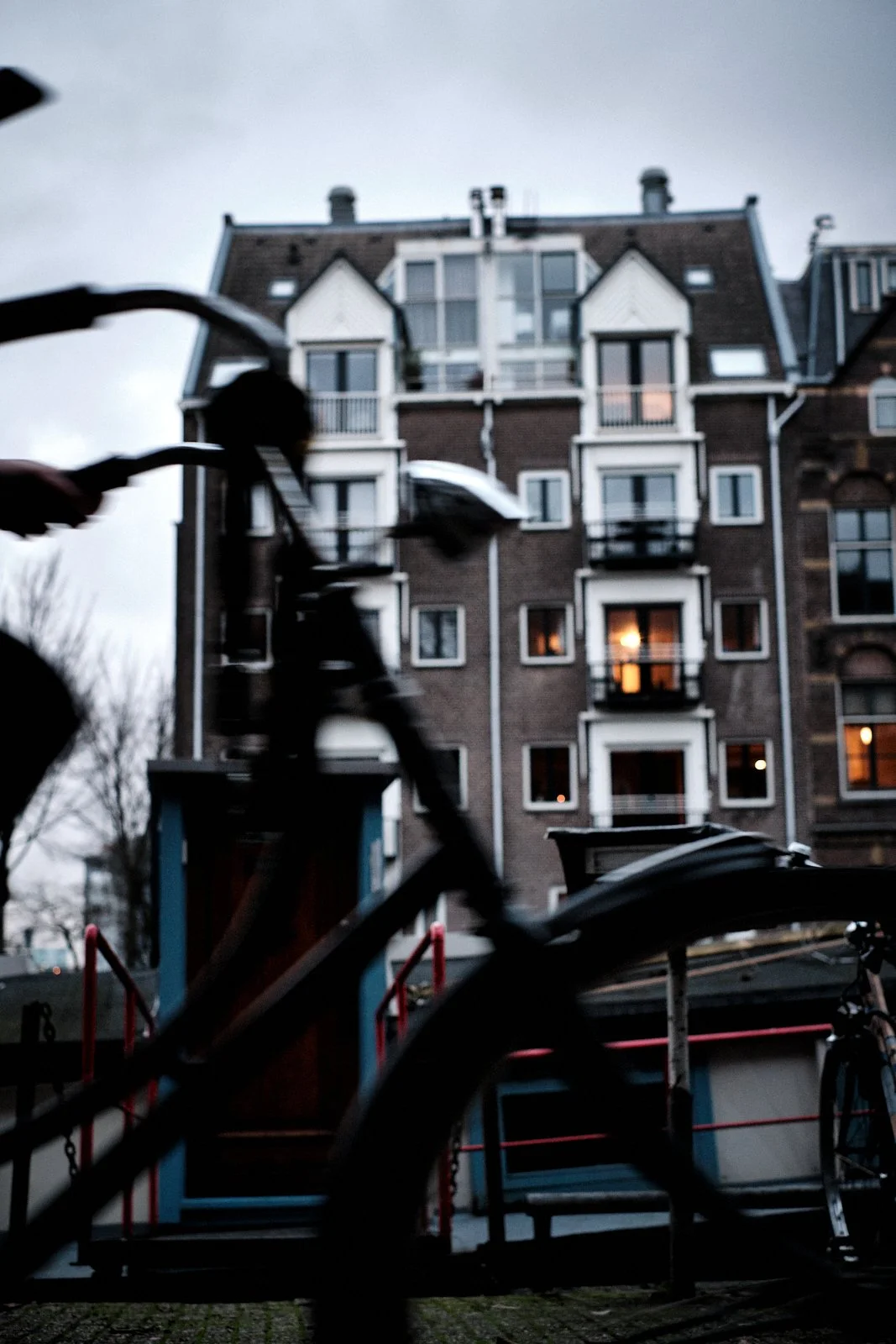 V_amsterdam__b0625__AMSTERDAM STREETPHOTOGRAPHY 101 113.jpg