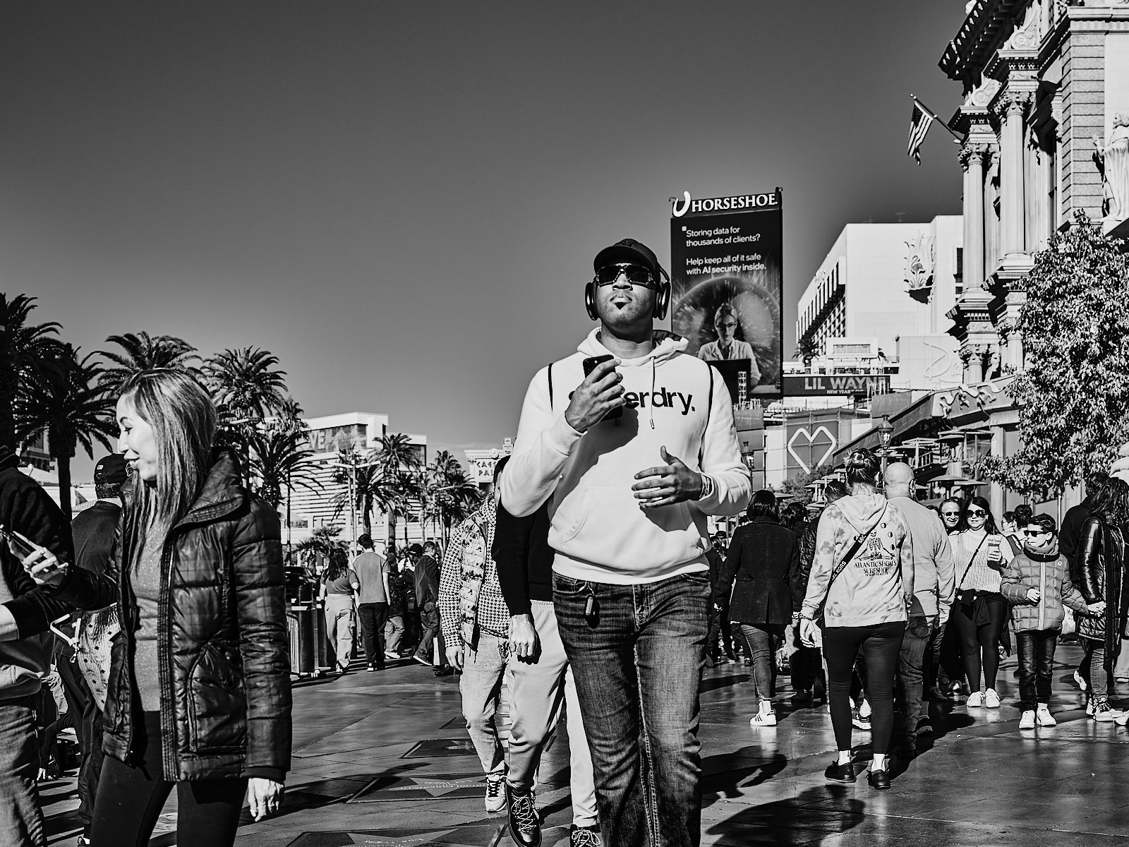 2024.LasVegas_Street_©CyrilPerregaux.003.jpg
