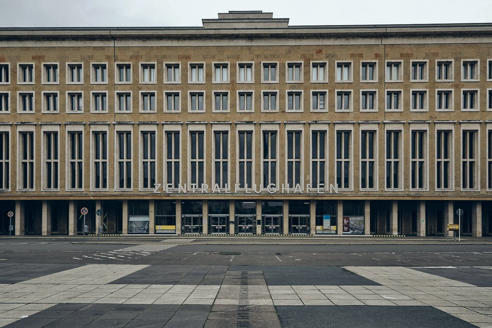 B_berlin__aeroport-de-tempelhof__2025_BERLIN_DAY 03.034.jpg