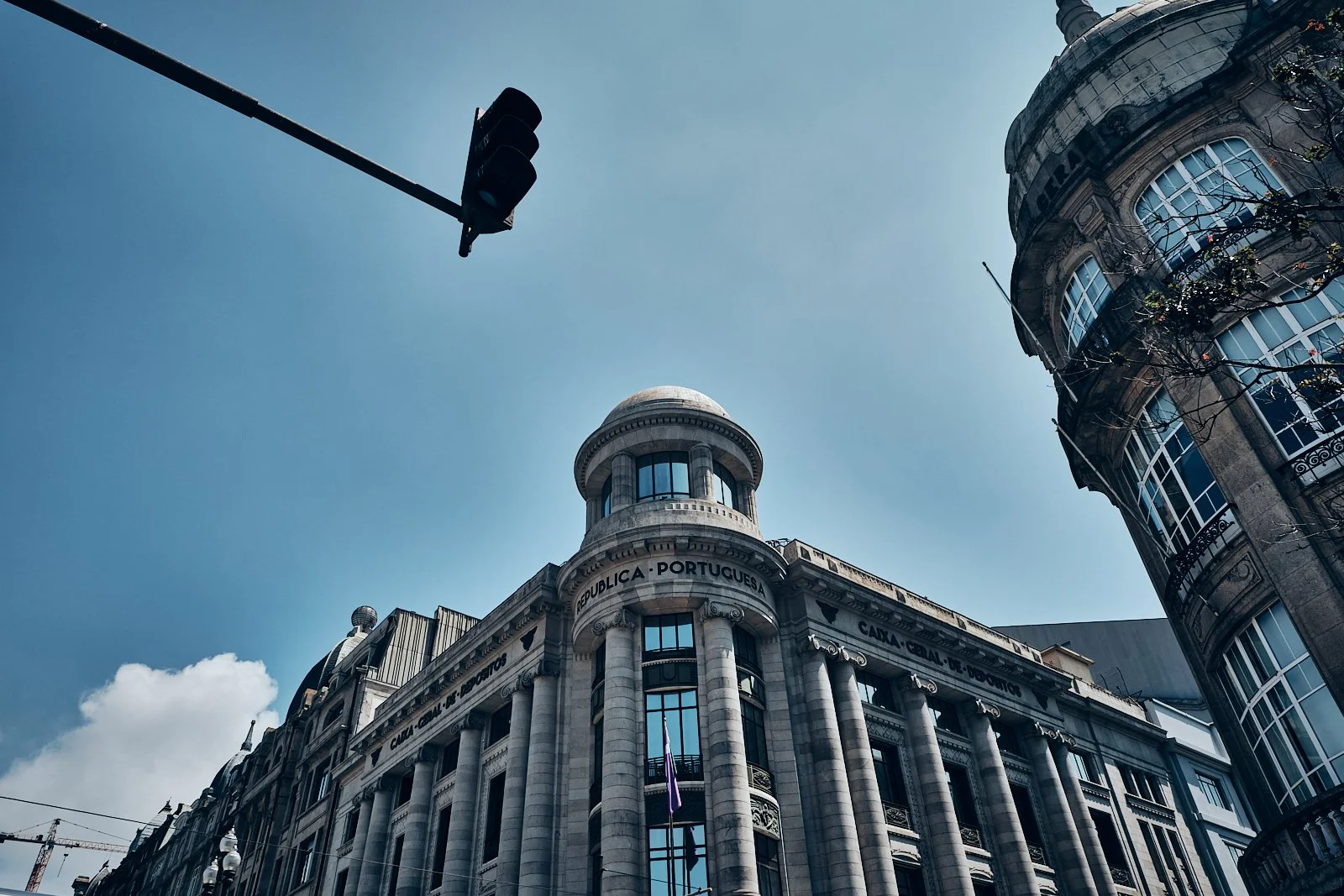 19__PORTO_STREETPHOTOGRAPHY 1.jpg