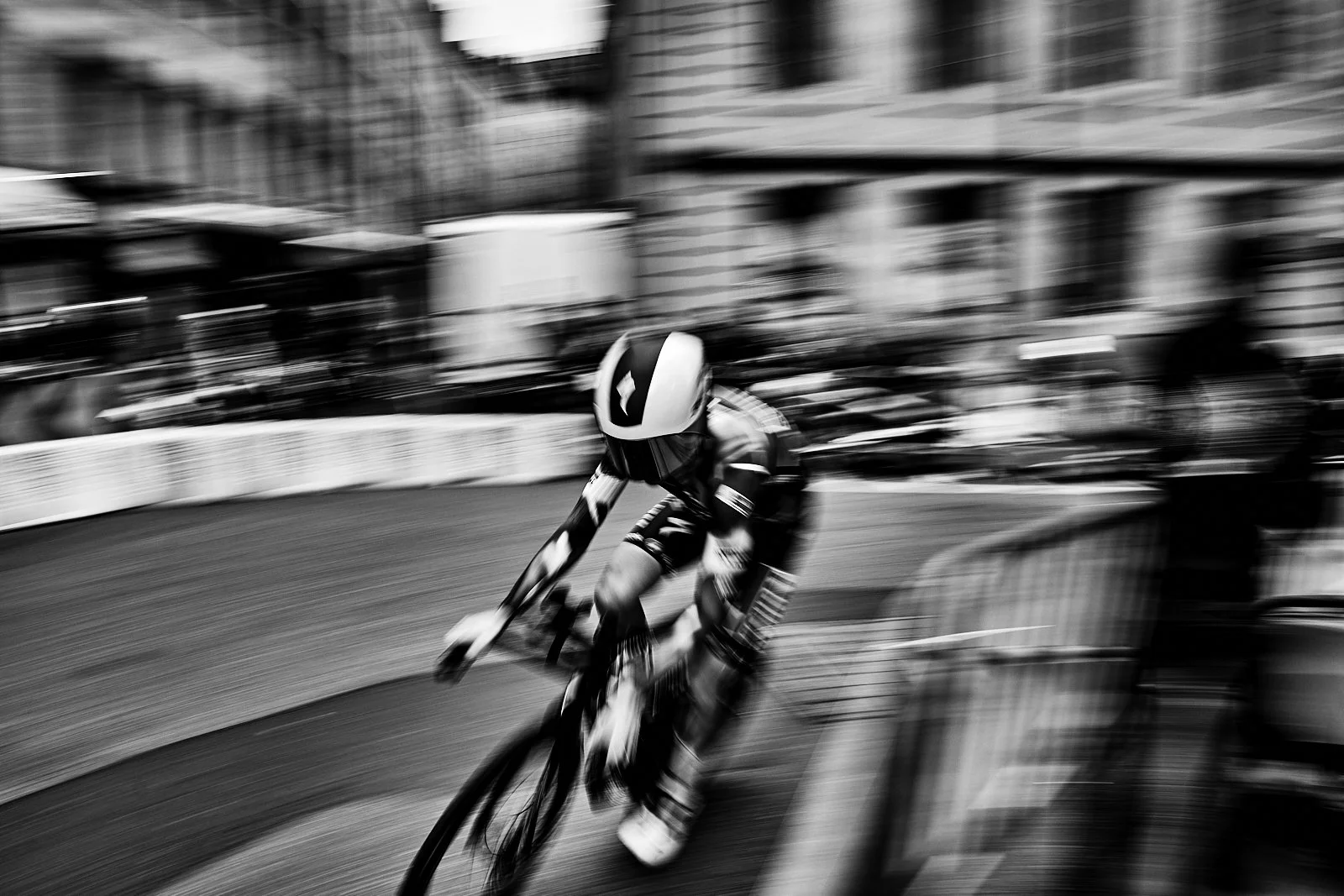 S_tour-de-romandie__b0893__2025_TDR_MOVEMENT_SERIES_©cyrilperregaux.001.jpg