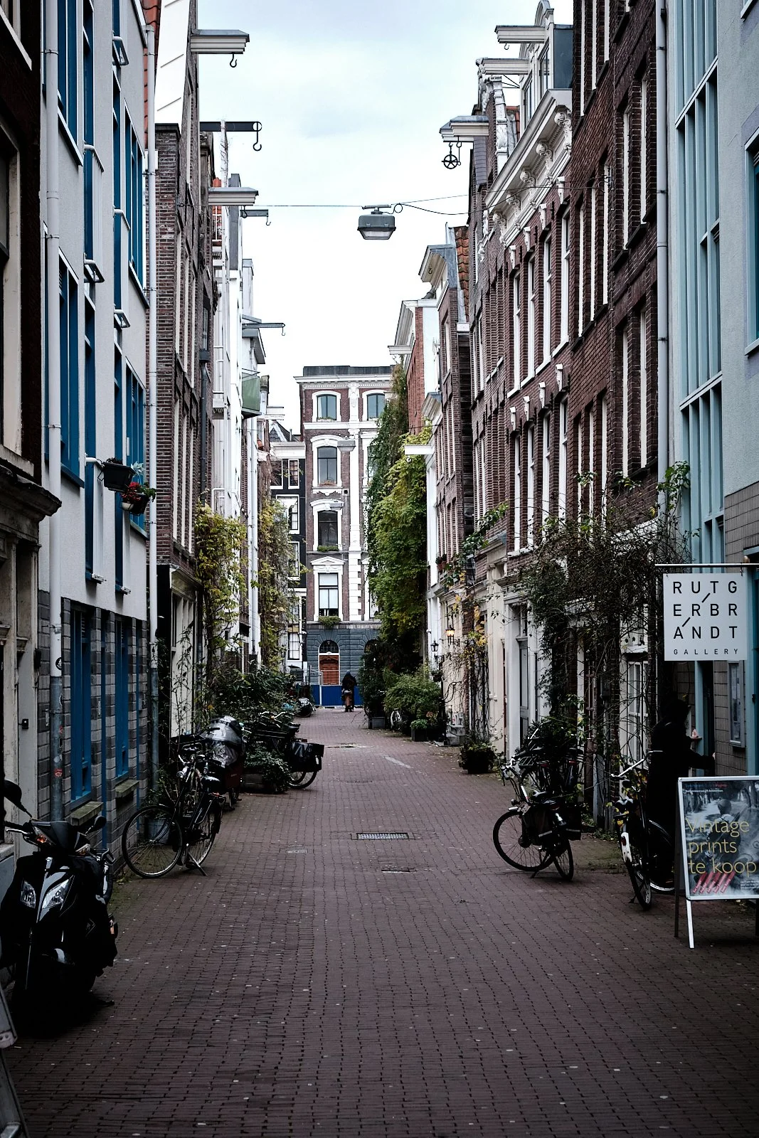 AMSTERDAM STREETPHOTOGRAPHY 101 56.jpg