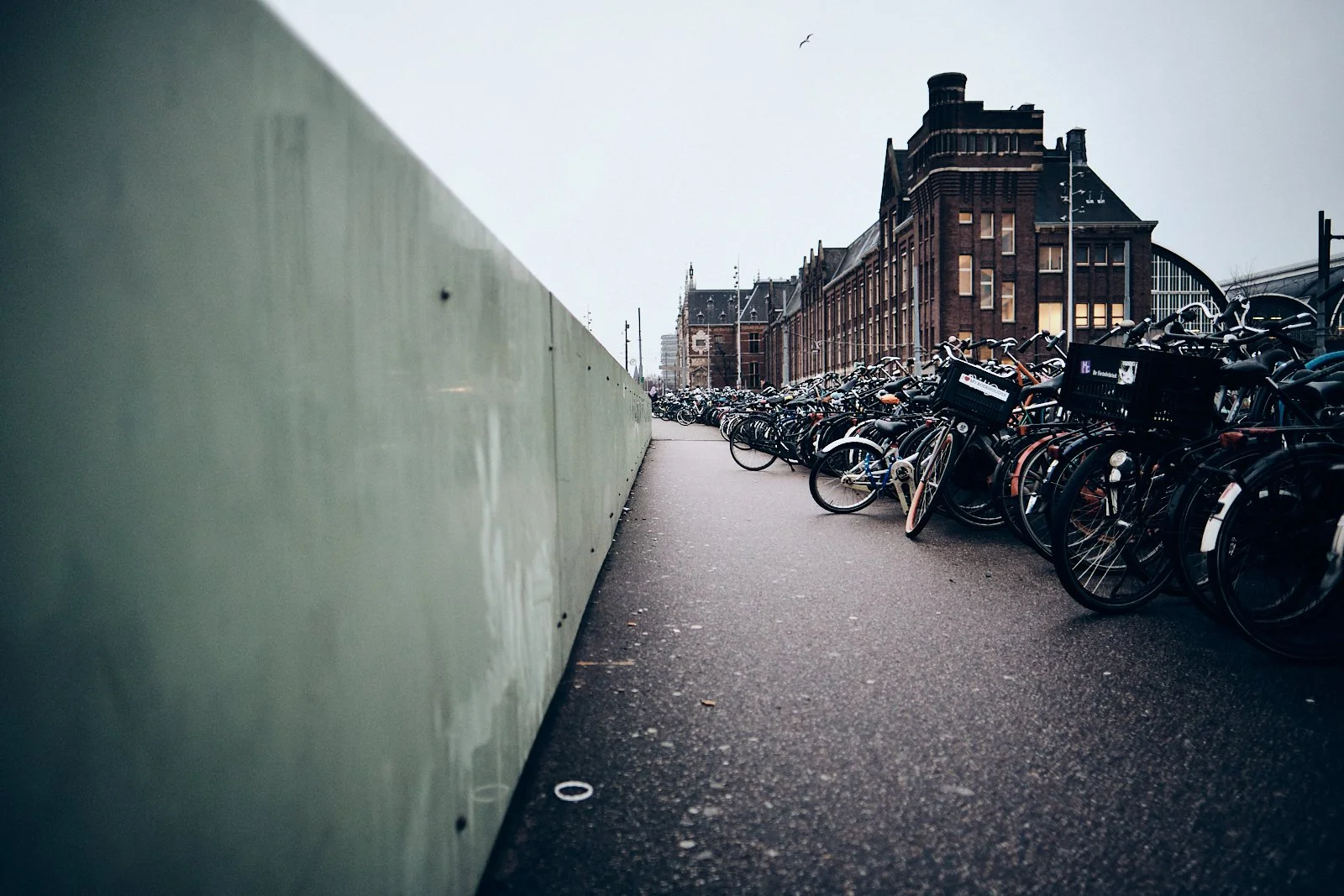 AMSTERDAM STREETPHOTOGRAPHY 101 188.jpg
