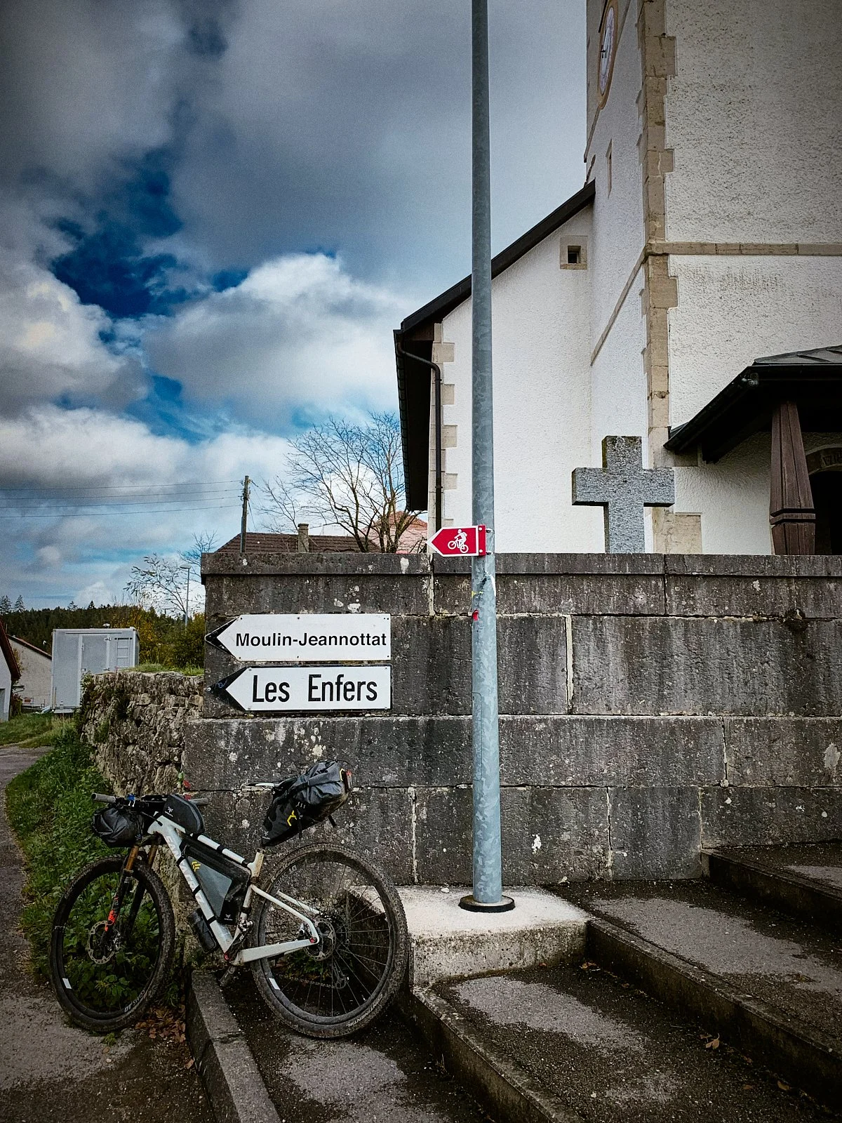 P_jura__b0174__2021_-RIDE ACROSS JURA.037.jpg