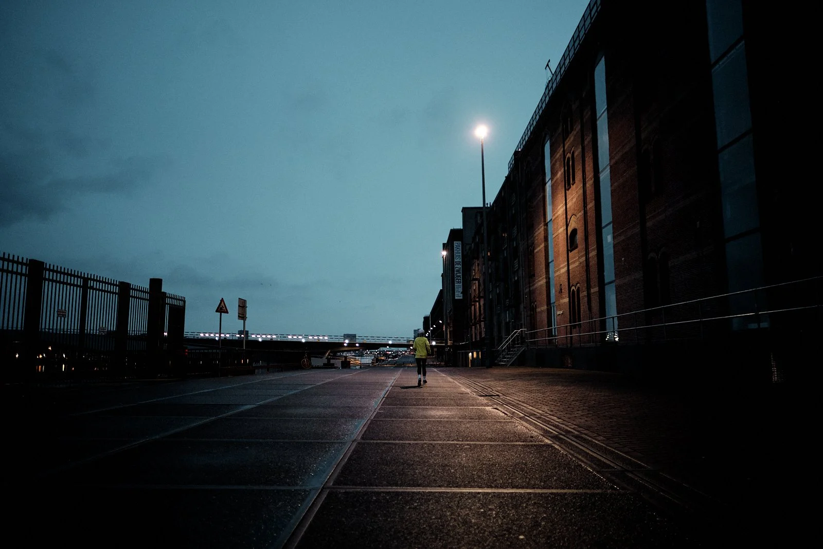 AMSTERDAM STREETPHOTOGRAPHY 101 136.jpg