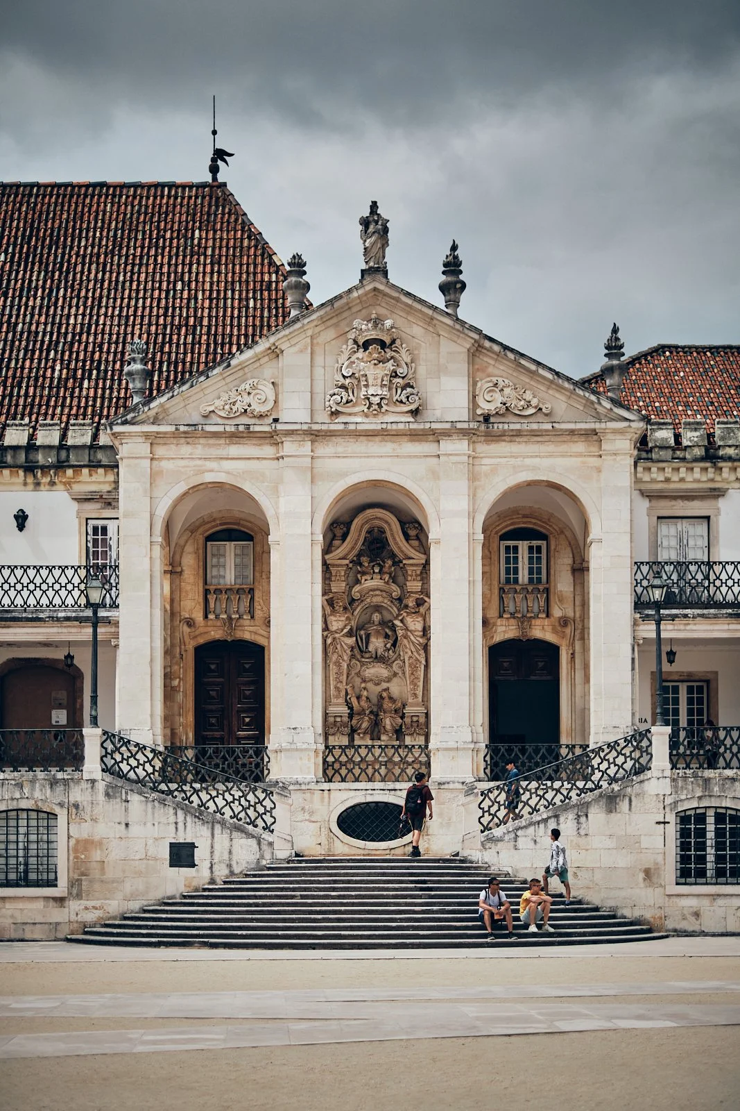 19__COIMBRA_STREETPHOTOGRAPHY 15.jpg