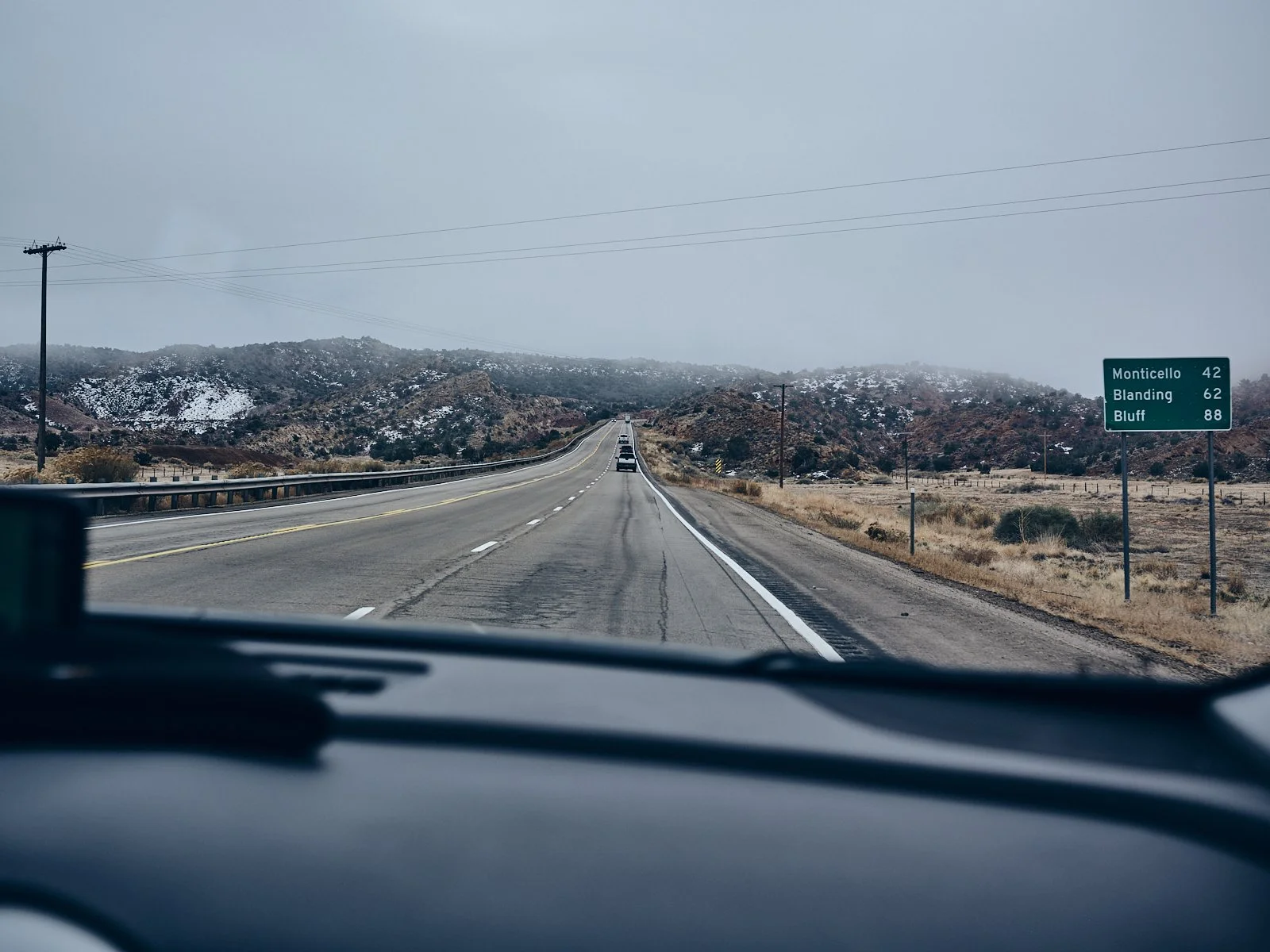 2024.RoadTrip_MonumentValley_©CyrilPerregaux.007.jpg