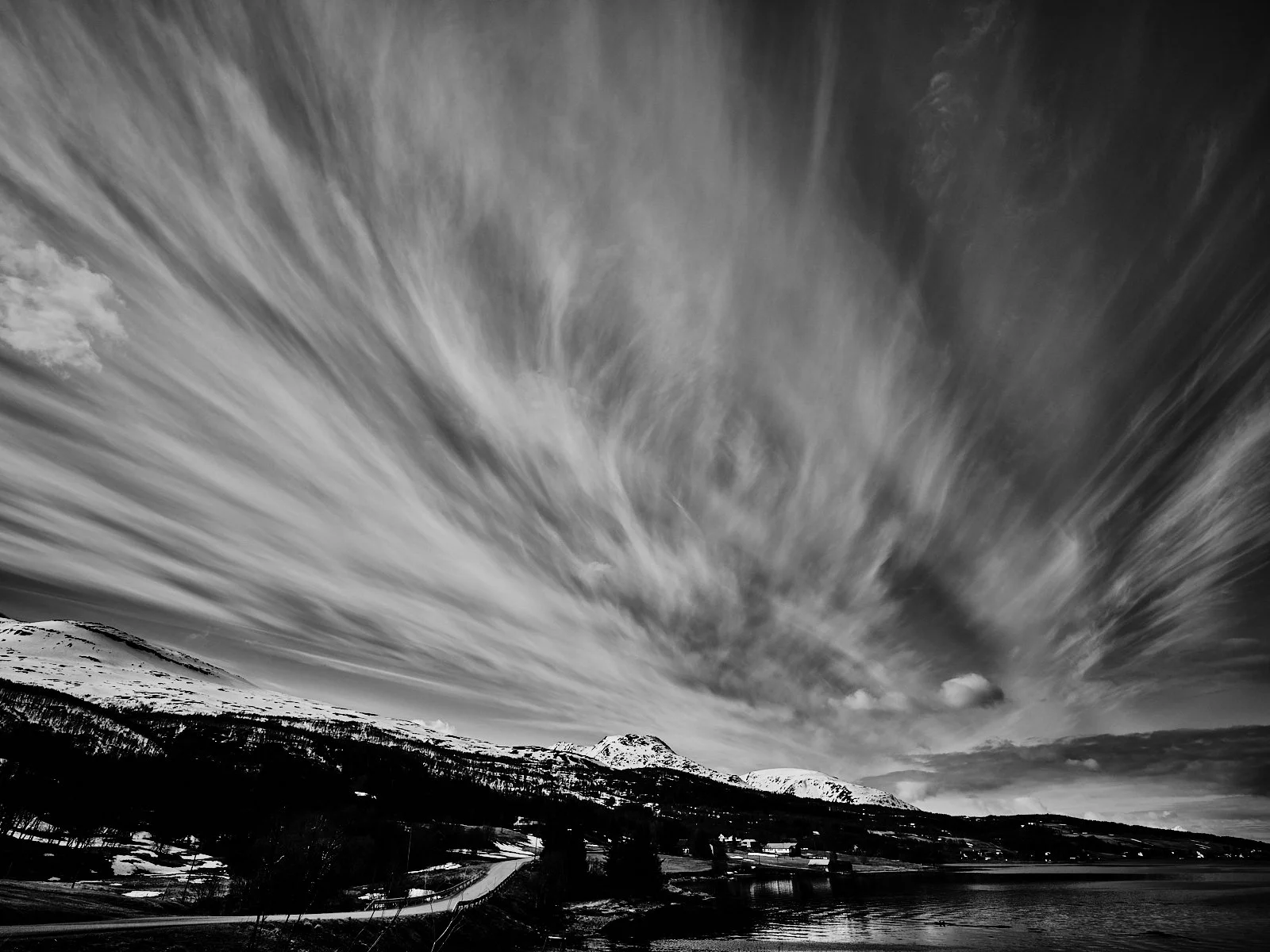 2026.04.16_NARVIK-TROMSØ DAY 016 GFX.001.3W.35.jpg