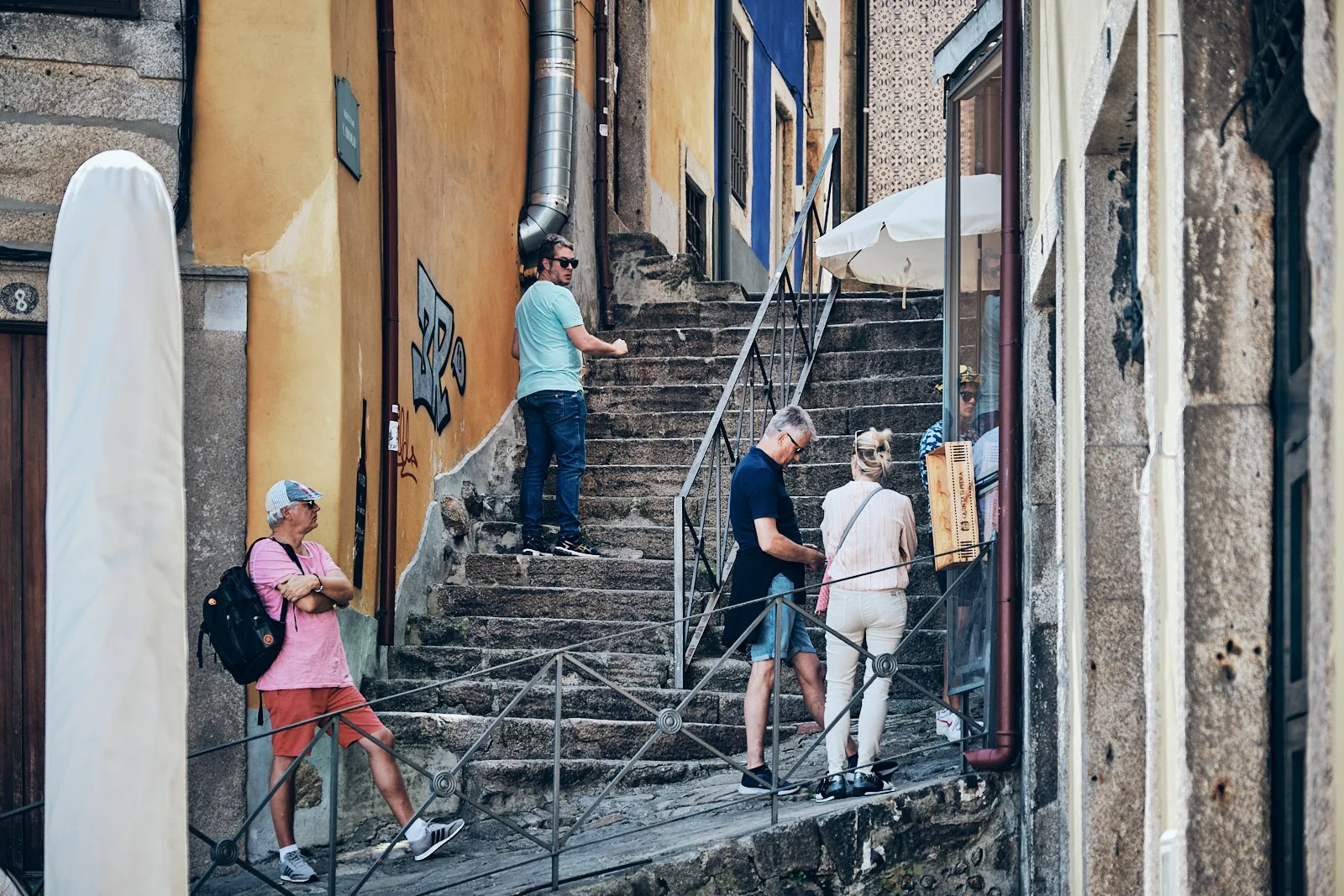 19__PORTO_STREETPHOTOGRAPHY 66.jpg