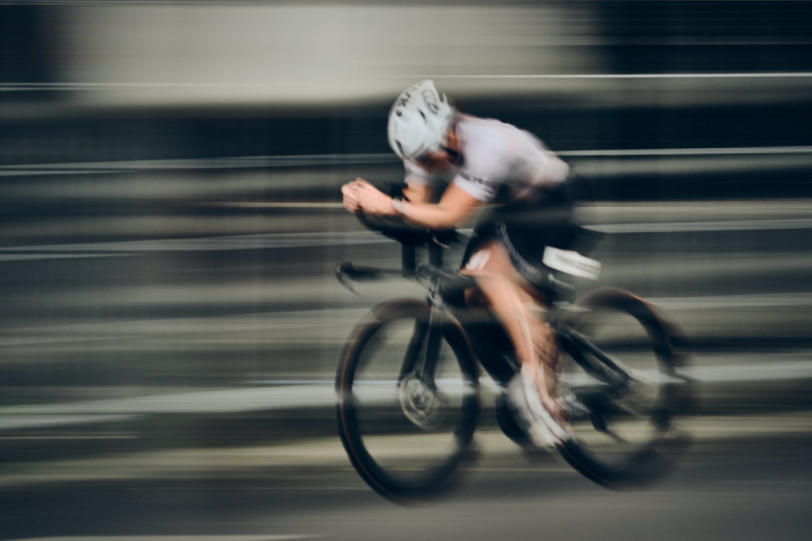 S_triathlon-geneve__b0803__TRIATHLON GENEVE 2024_©CyrilPerregaux.116.jpg