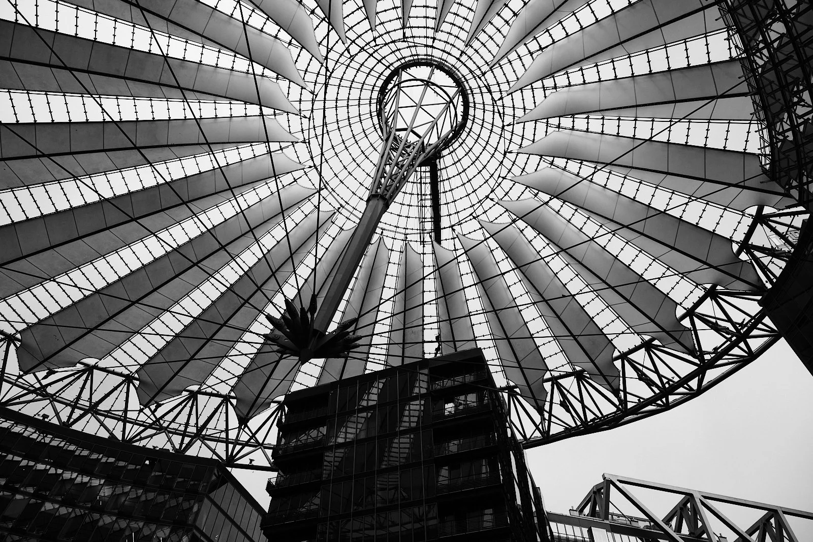 2025_BERLIN_DAY 02.102.jpg