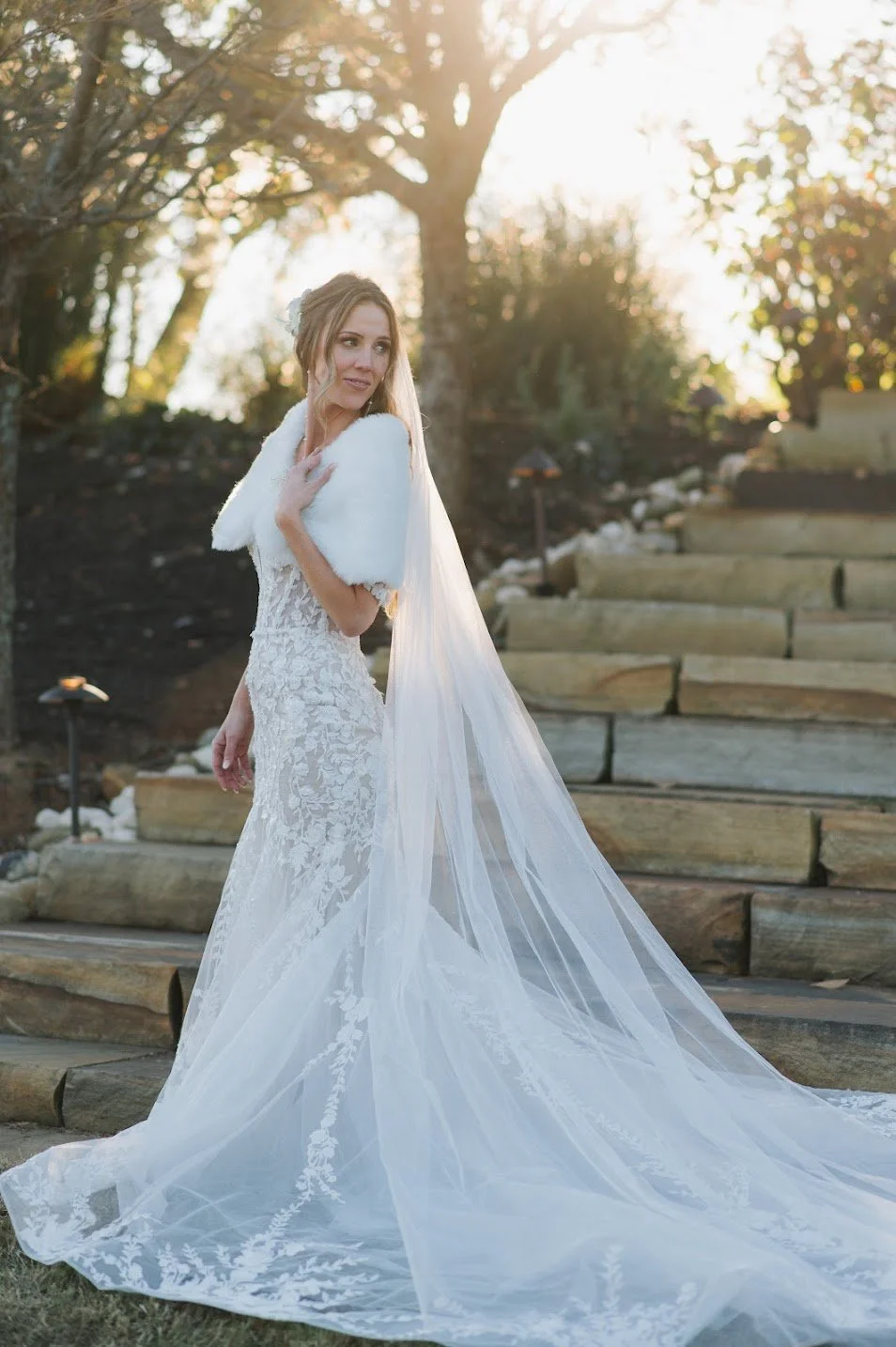 Amy’s Makeup Artistry, Amy Norman, Knoxville Tennessee, East Tennessee, Bridal Makeup, Bridesmaid Makeup, Soft Glam artist, Glowy Bridal Makeup, Tennessee Makeup Artists