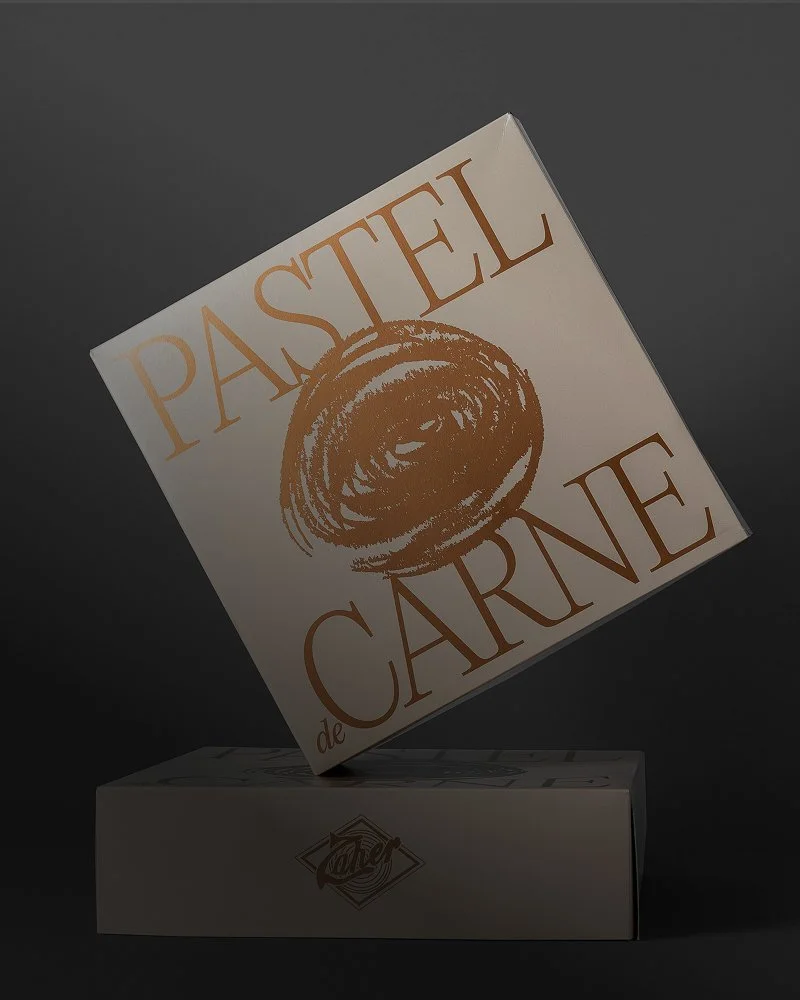 Fotografía de producto de una caja de pasteles  de carne en Murcia